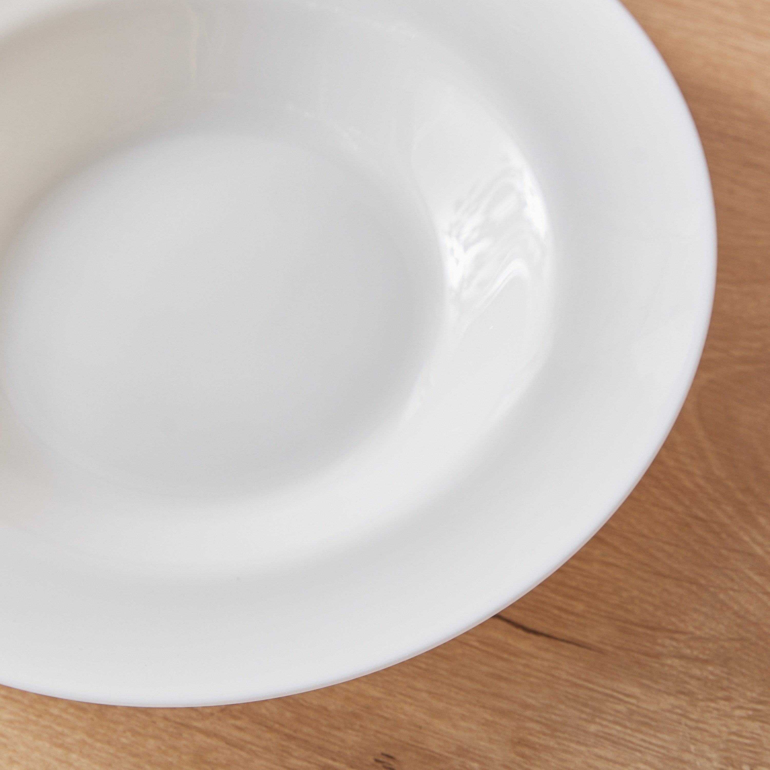 صحن معكرونة فريندز تايم من لومينارك - 28.5 سم-hbxdecorandfurnishings-tabletop-crockery-image-3