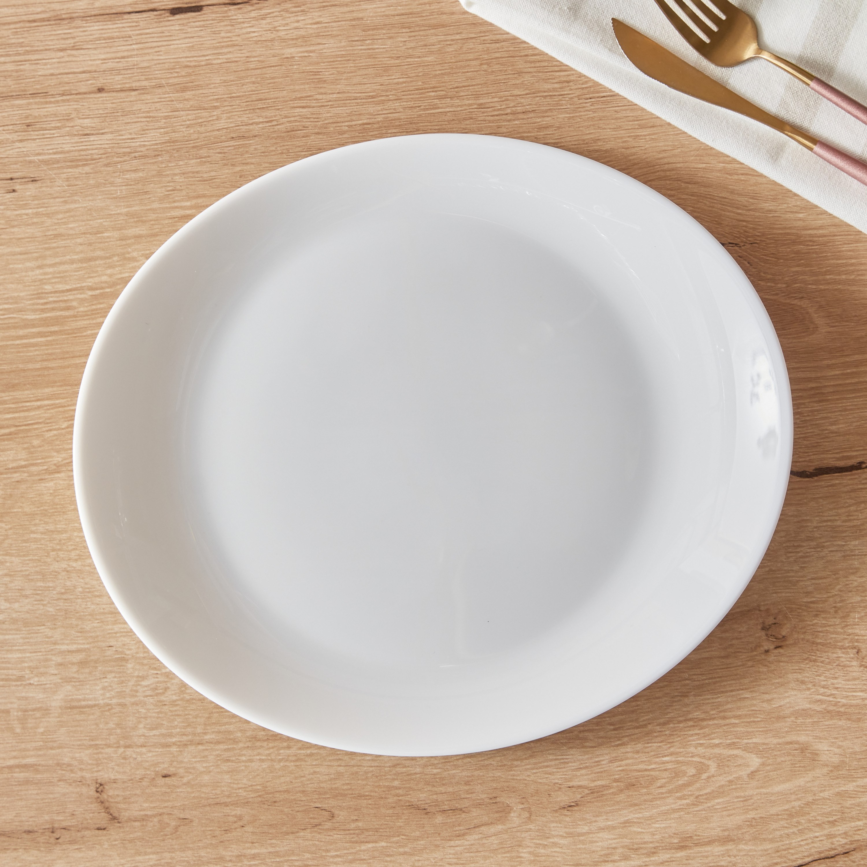 صحن ستيك فريندز تايم من لومينارك - 30 سم-hbxdecorandfurnishings-tabletop-crockery-image-2