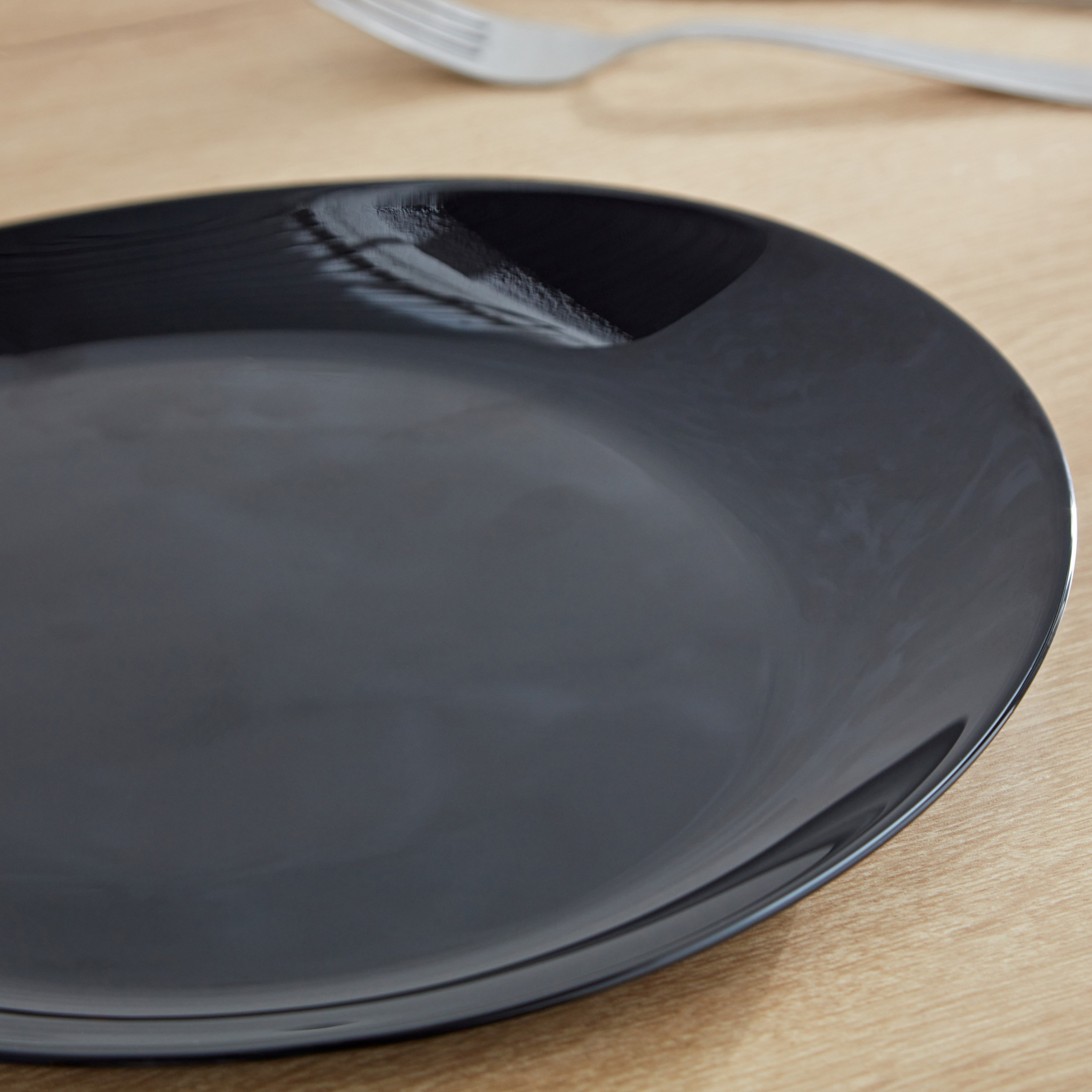 صحن ستيك فريندز تايم من لومينارك - 30 سم-hbxdecorandfurnishings-tabletop-crockery-image-3