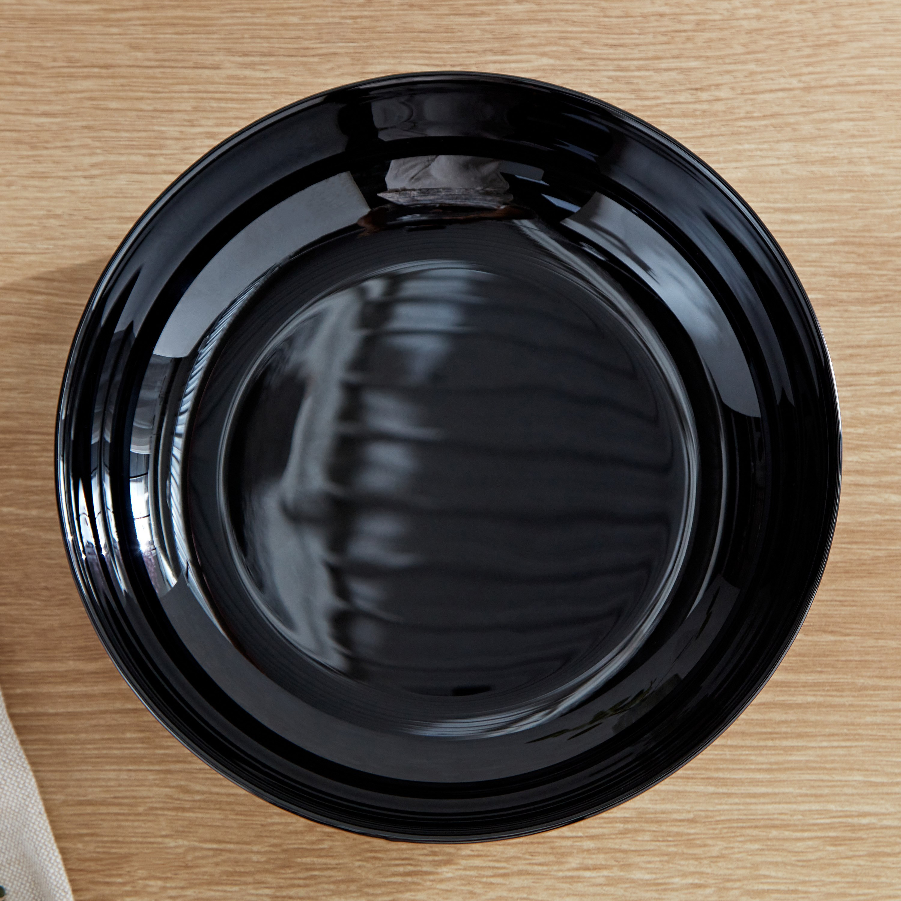صحن حساء فريندز تايم من لومينارك - 17 سم-hbxdecorandfurnishings-tabletop-crockery-image-2