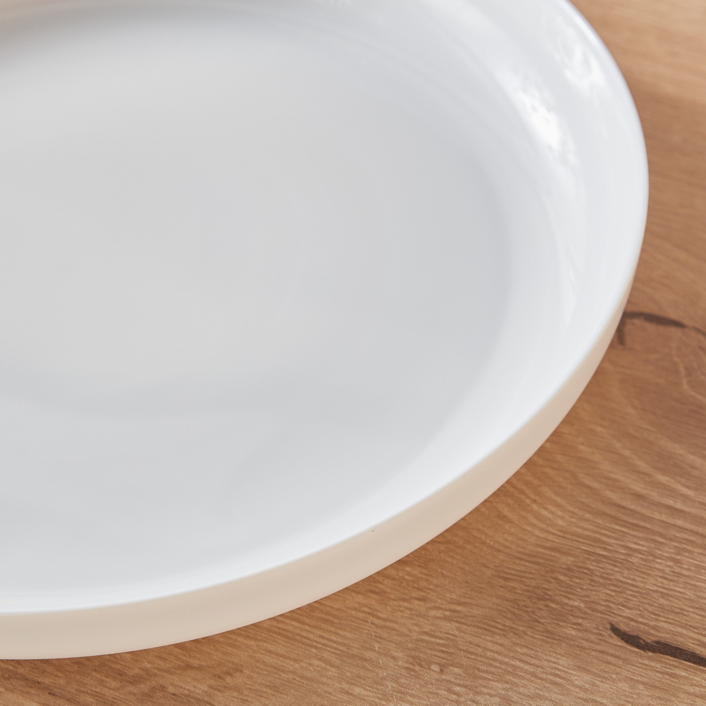 Luminarc Friend's Time Serving Plate - 29 cm-hbxdecorandfurnishings-tabletop-serveware-image-3