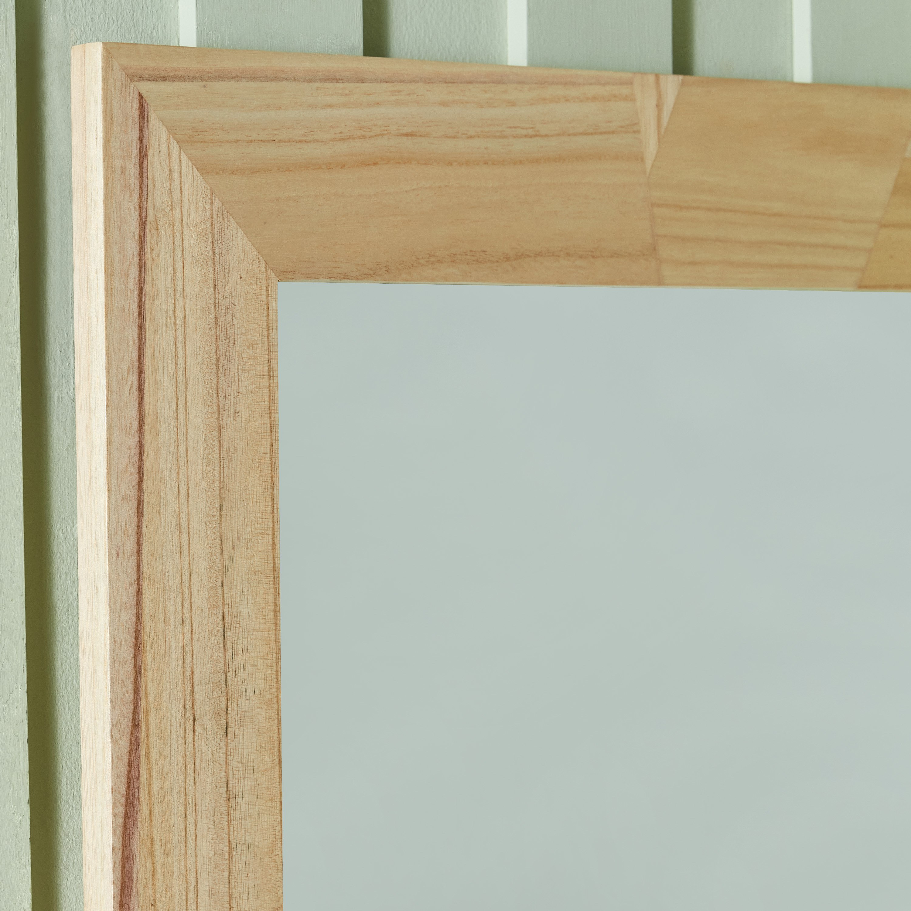 مرآة أرضية بإطار خشبي من سانا - 65x140 سم-hbxhomeware-hbxdecorandfurnishings-image-3