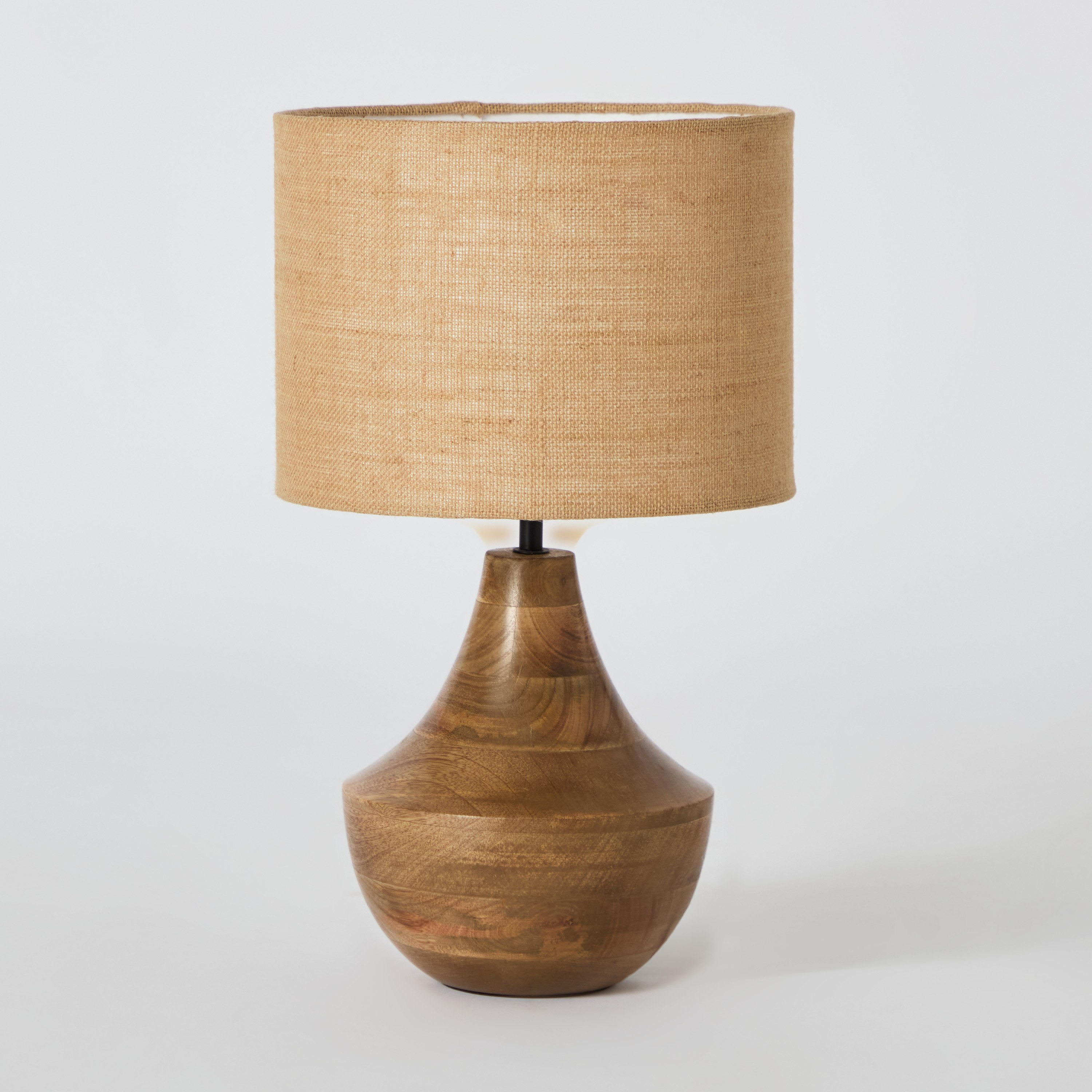 مصباح طاولة بقاعدة خشب وغطاء اسطواني من كينجستون - 52 سم-hbxbedroom-lighting-tablelamps-image-6