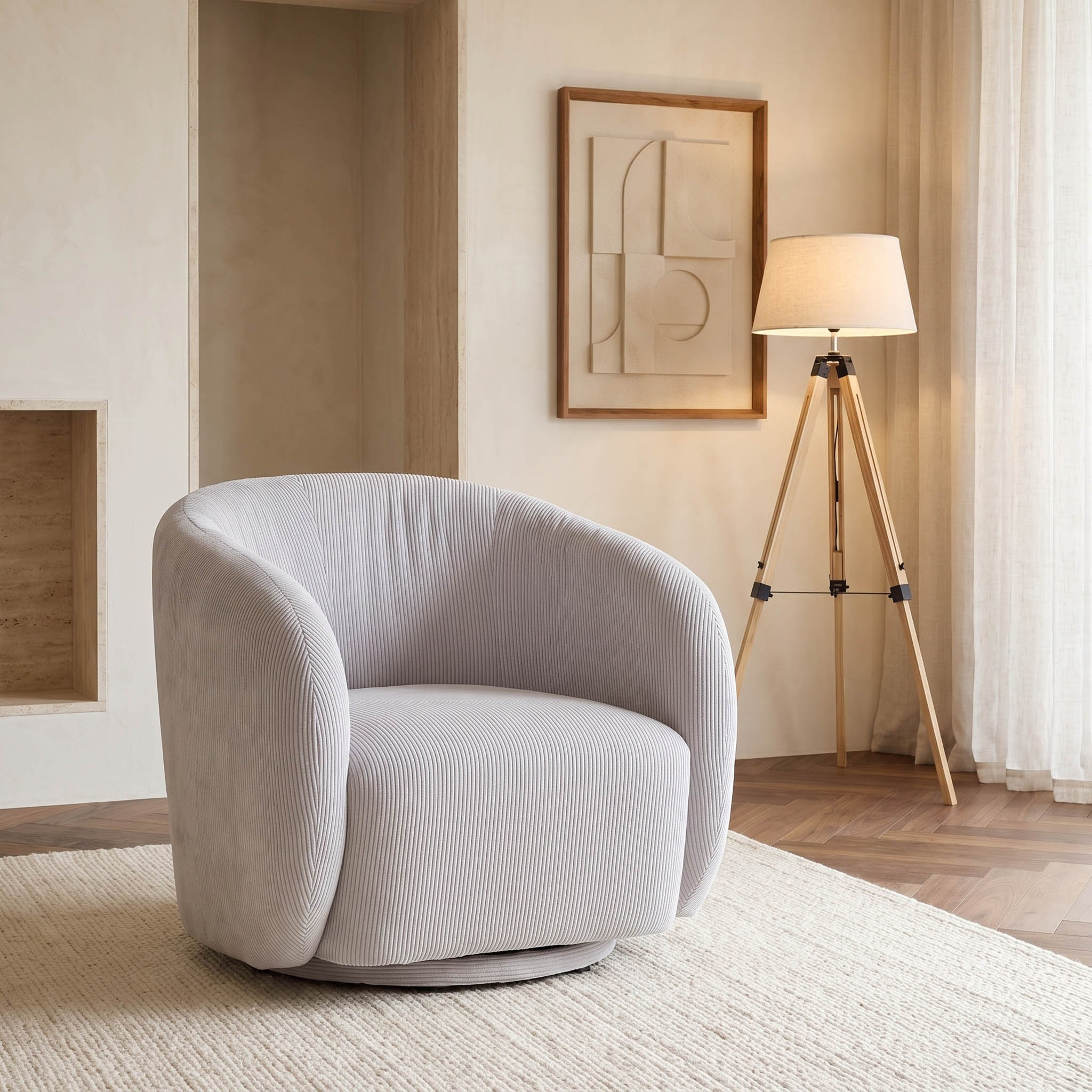 كرسي دوّار قماش بمساند ذراعين من ويفر-hbxlivingroom-sofasandarmchairs-sofas-image-1