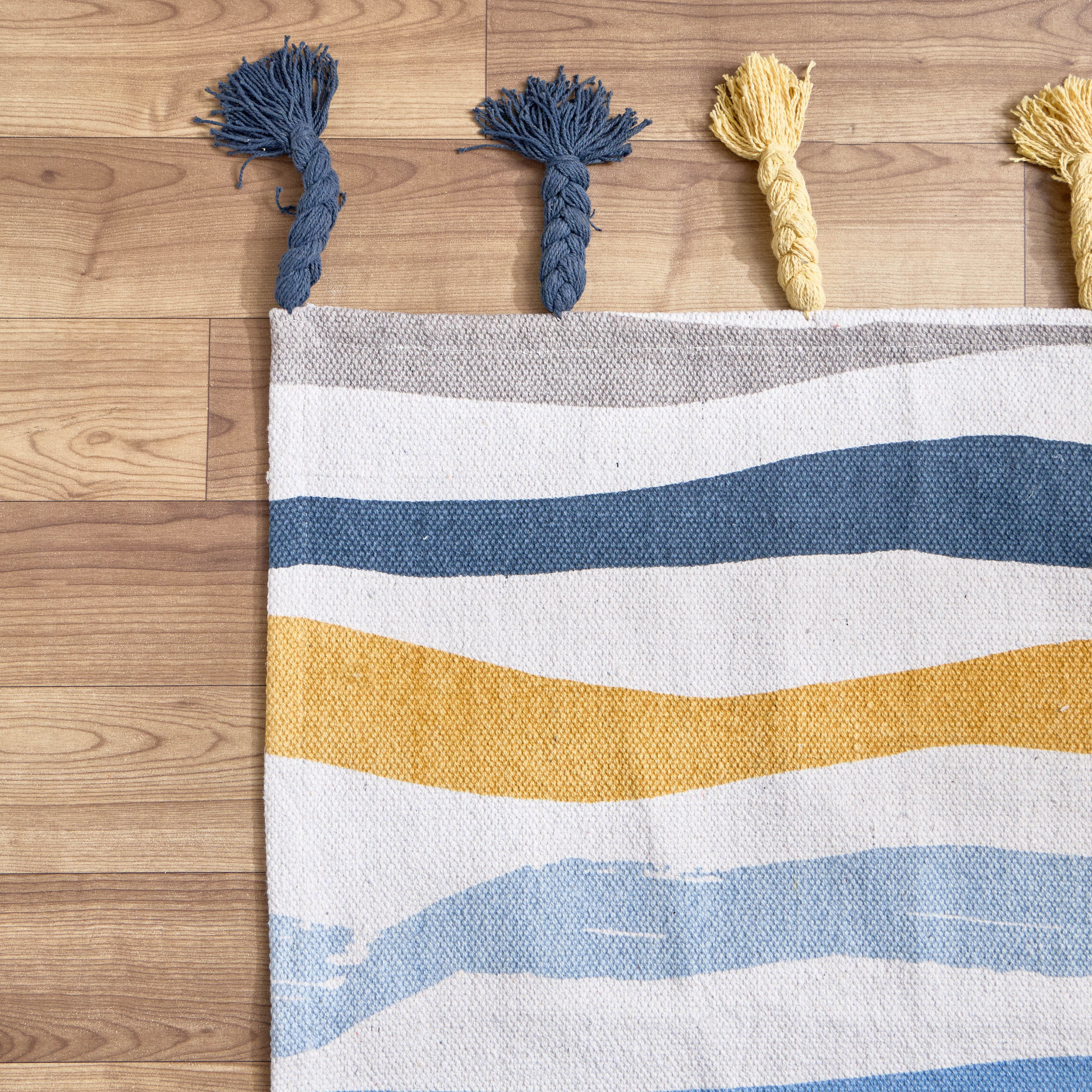 Arcade Stripe Printed Rug with Braided Tassels - 110x160 cm-hbxdecorandfurnishings-floorcoverings-rugs-image-2