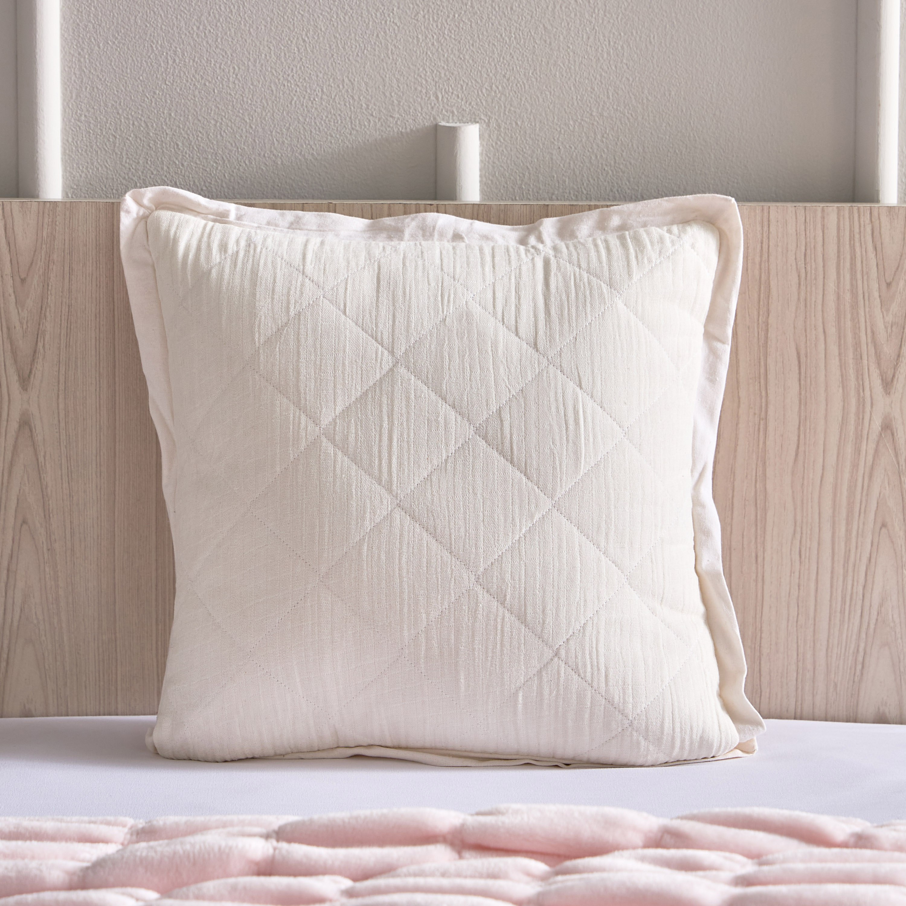 وسادة محشوة مبطنّة قطن بلوسوم من فلاترباي - 40x40 سم-hbxhomeware-hbxkidsandyouth-image-1