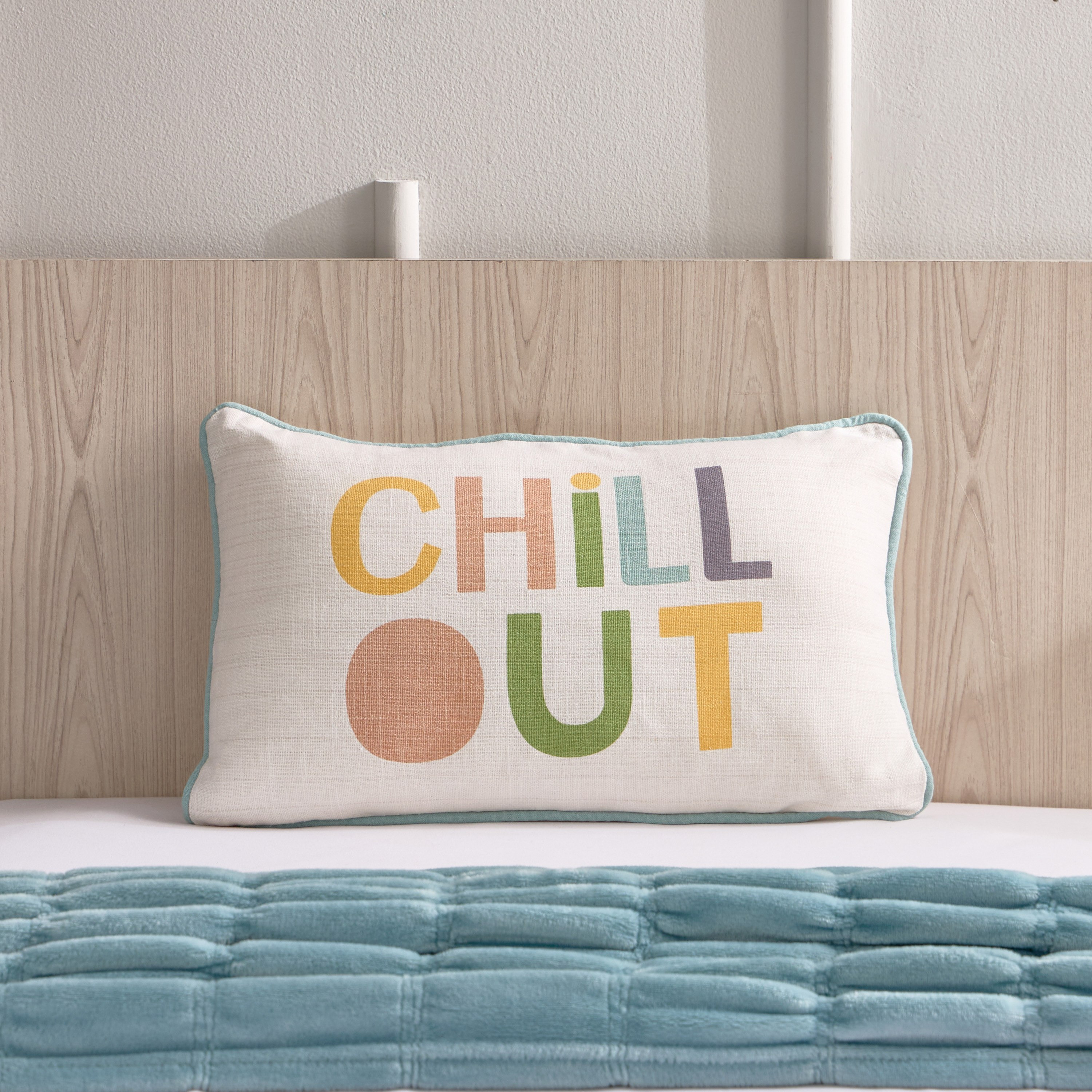 وسادة قطن محشوة بطبعات وخيط بارز من بلاي لاند - 30x50 سم-hbxhomeware-hbxkidsandyouth-image-1