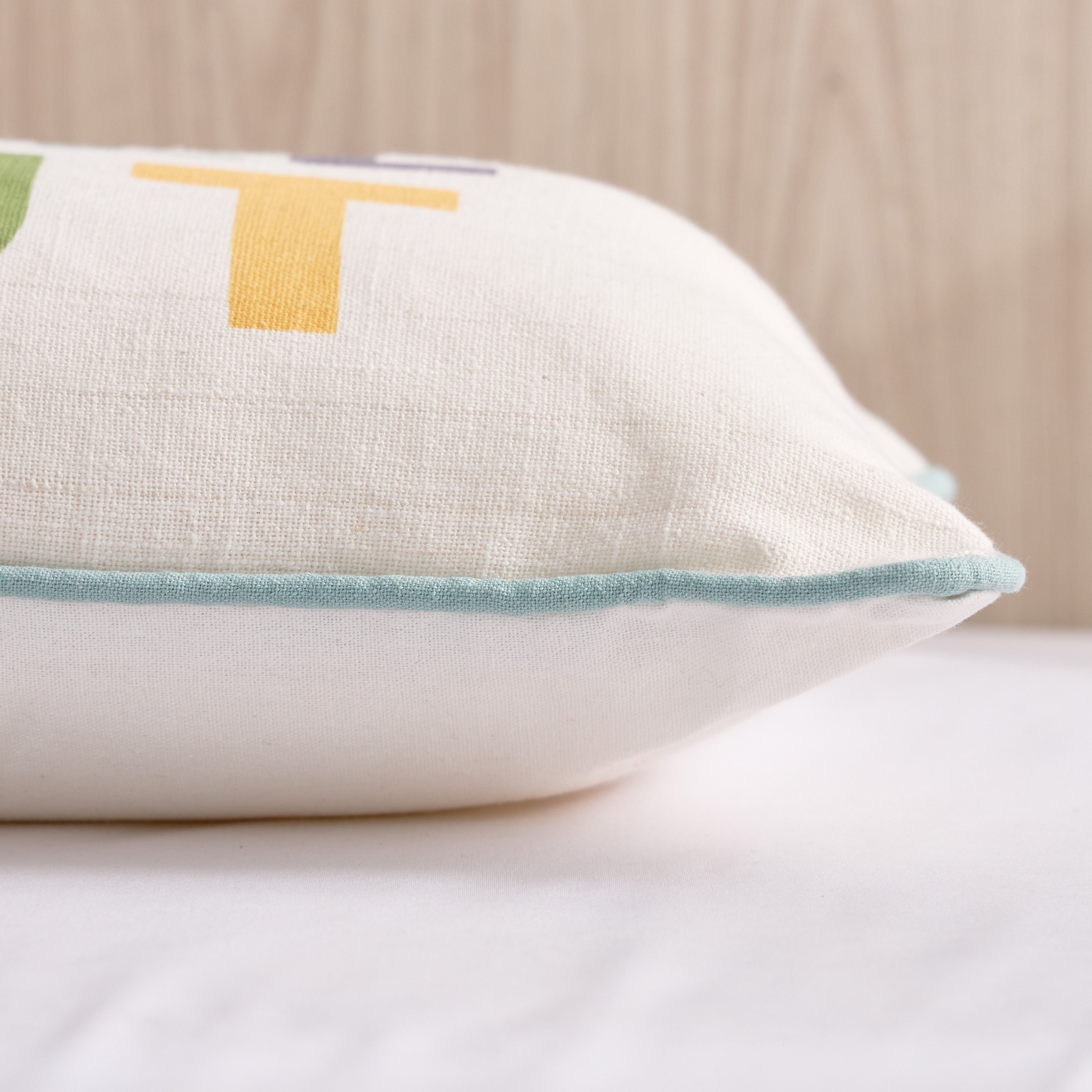 وسادة قطن محشوة بطبعات وخيط بارز من بلاي لاند - 30x50 سم-hbxhomeware-hbxkidsandyouth-image-3