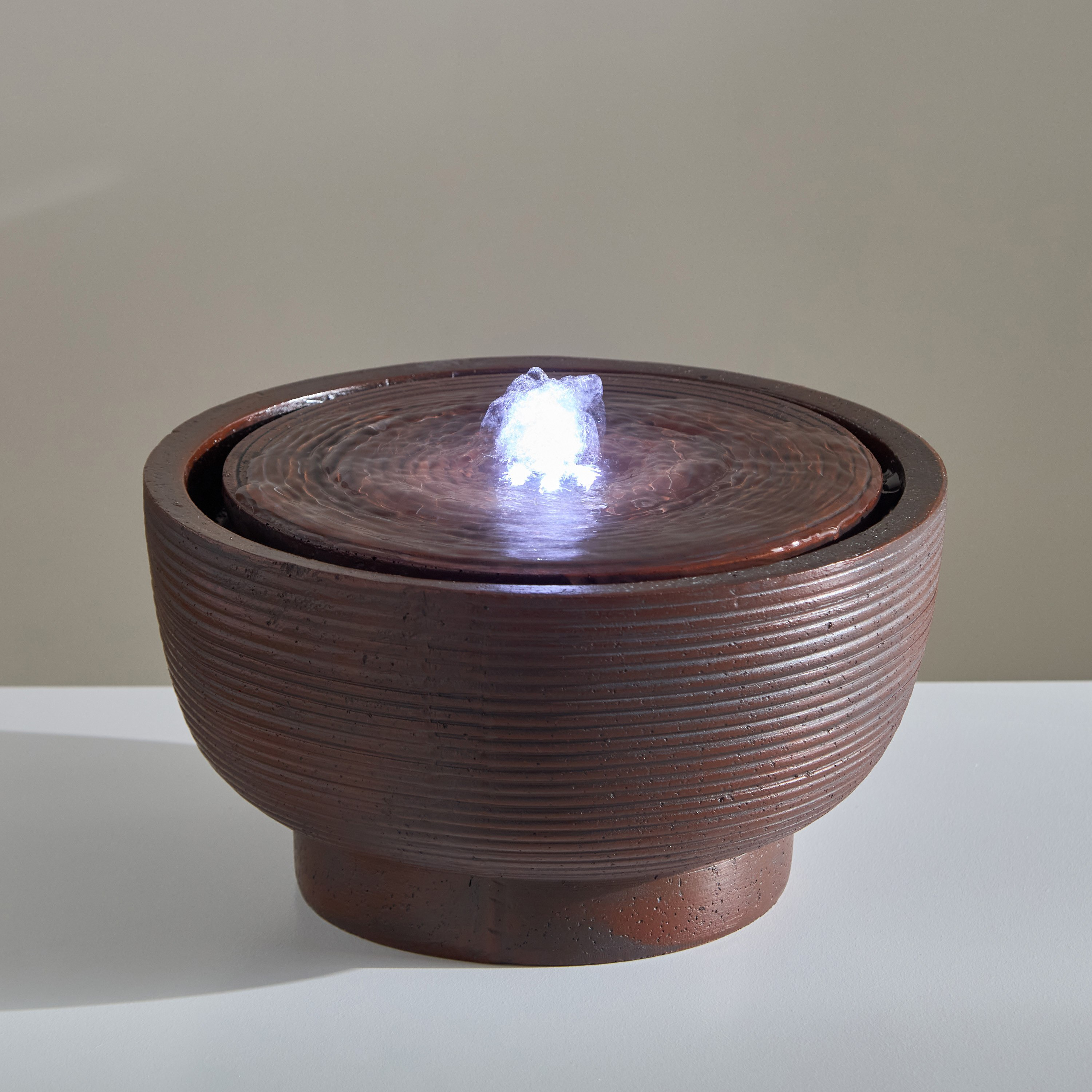 نافورة حجرية عصرية بإضاءة أل إي دي من سيرين - 28x28x15 سم-hbxhomeware-hbxdecorandfurnishings-image-1