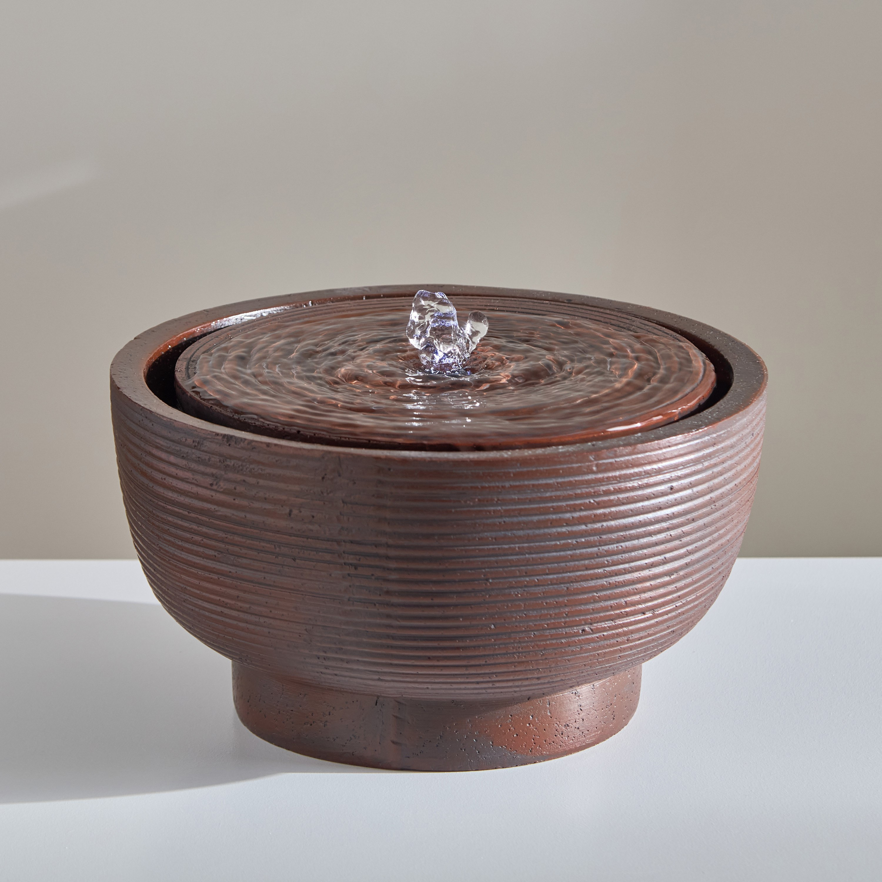 نافورة حجرية عصرية بإضاءة أل إي دي من سيرين - 28x28x15 سم-hbxhomeware-hbxdecorandfurnishings-image-2