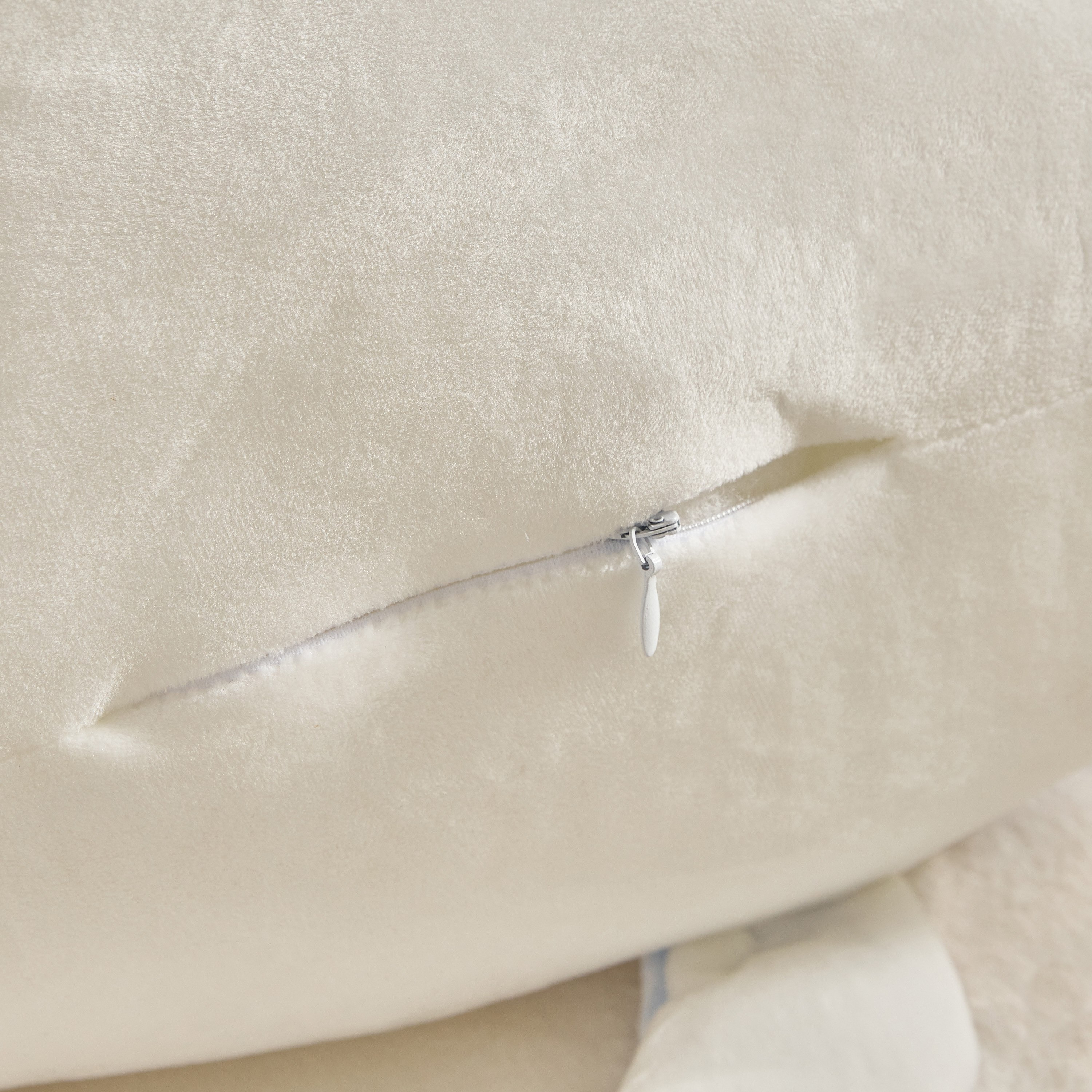 وسادة على شكل حوت من بلاي لاند - 70x25x8 سم-hbxhomeware-hbxkidsandyouth-image-4