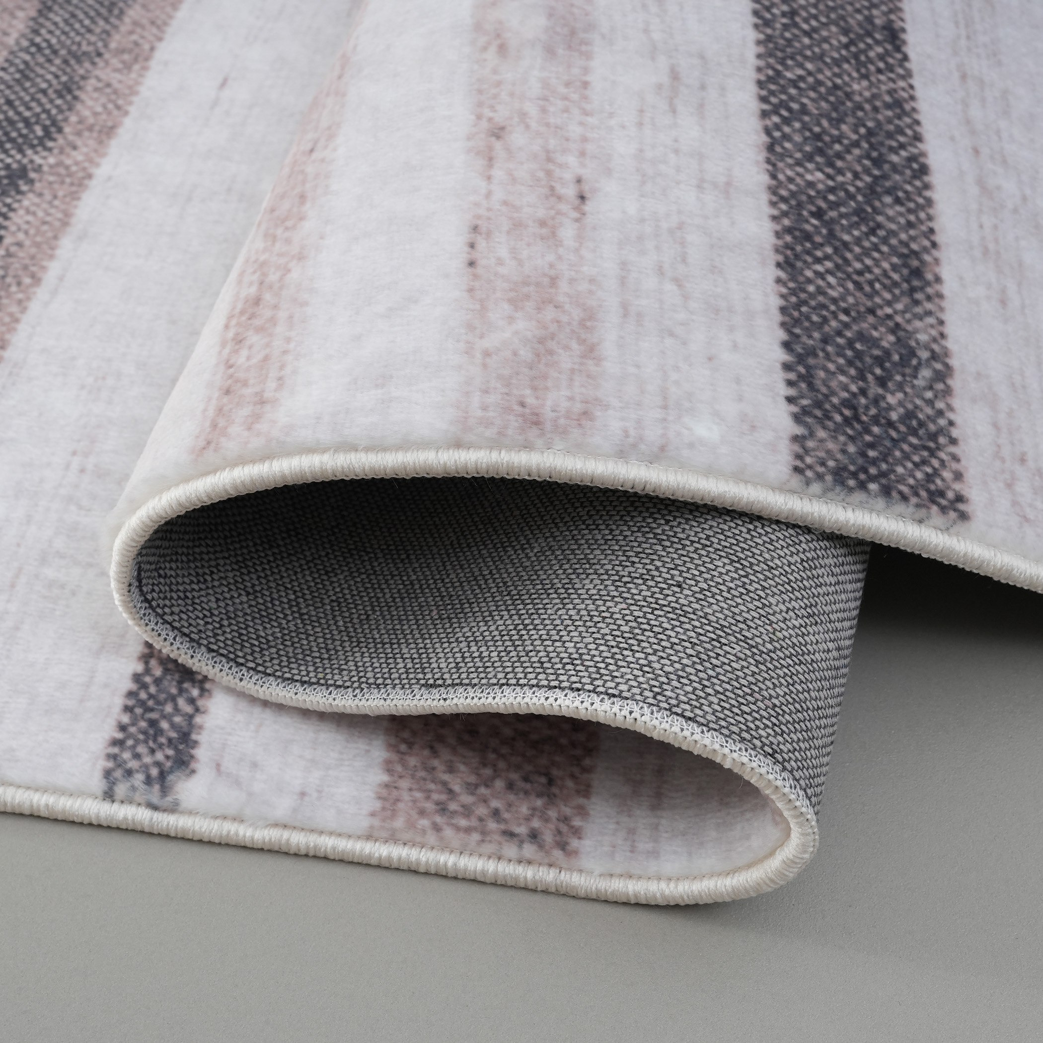 سجادة فرو مخملية فازلا بطبعات من بريستول - 200x300 سم-hbxdecorandfurnishings-floorcoverings-rugs-image-4