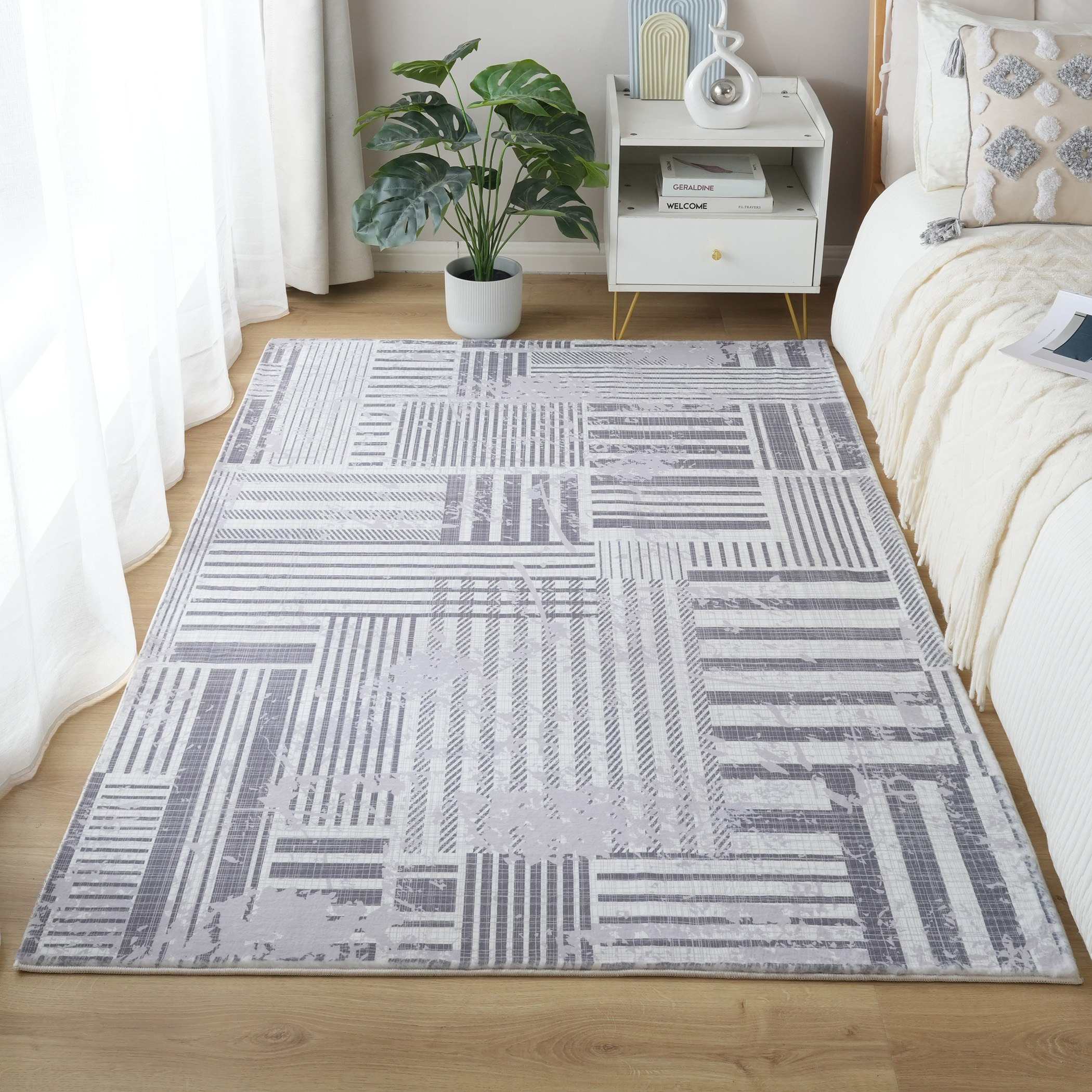 سجادة فرو النوز مخمليّة بطبعات من ميلان - 120x170 سم-hbxdecorandfurnishings-floorcoverings-rugs-image-1