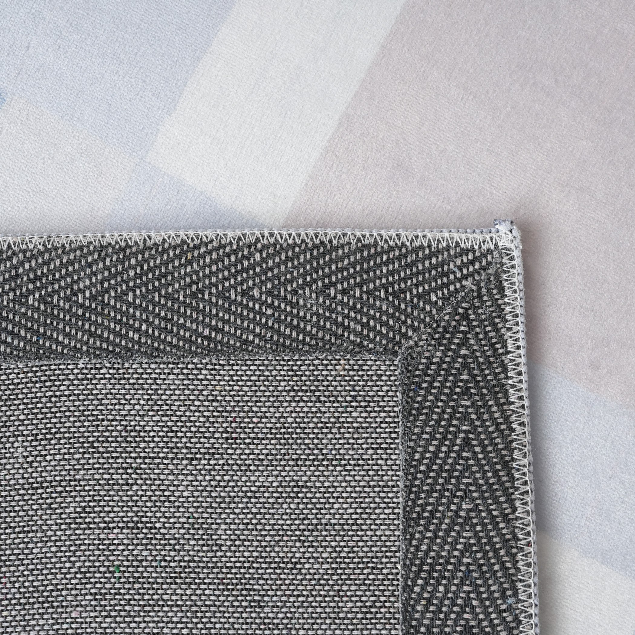 Wells Hilya Printed Flannel Rug - 110x160 cm-hbxdecorandfurnishings-floorcoverings-rugs-image-5