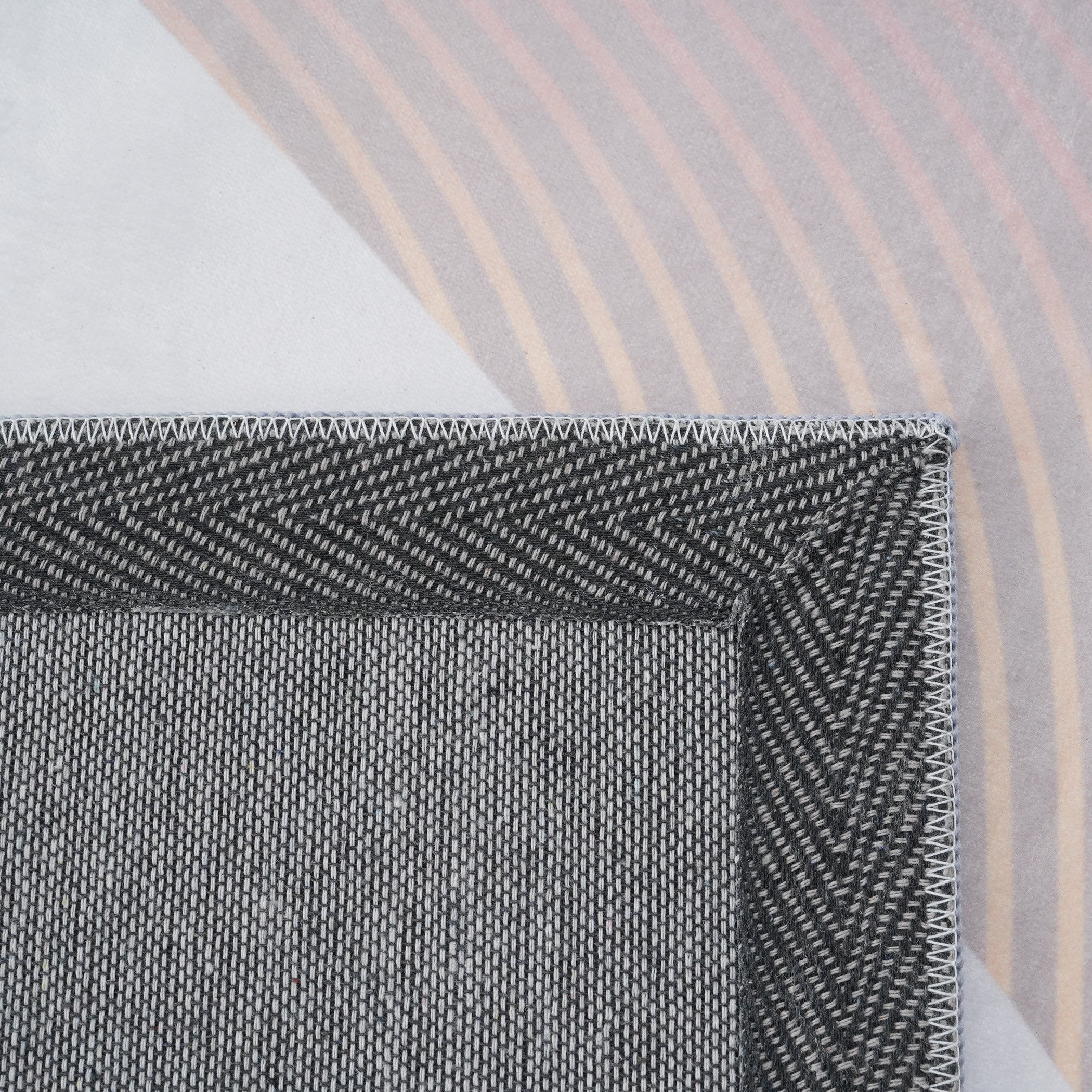 Wells Bahra Printed Flannel Rug - 150x200 cm-hbxdecorandfurnishings-floorcoverings-rugs-image-5