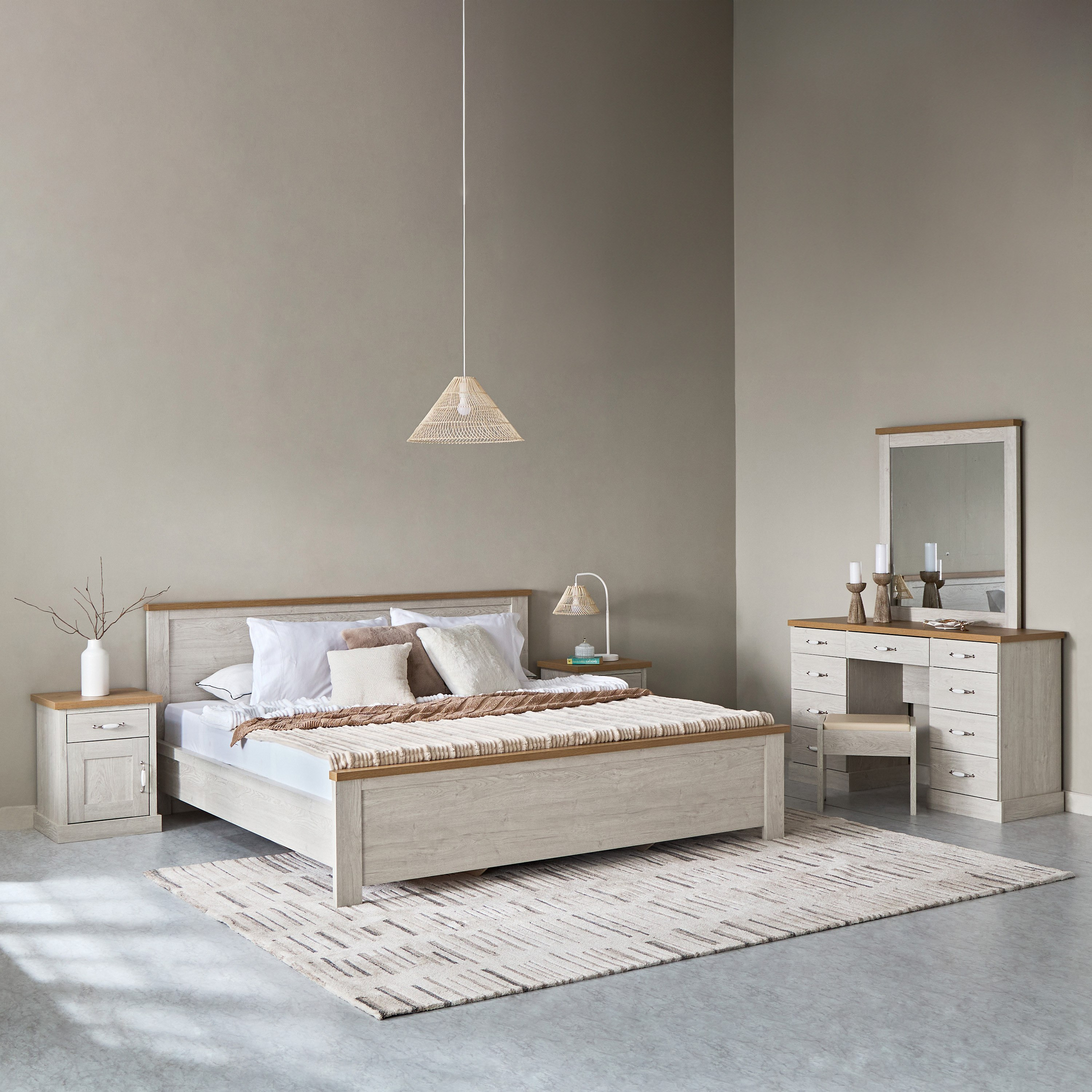 طقم غرفة نوم سوبر كينج 6 قطع - بروكلين من موڤو - 200x200 سم-hbxbedroom-bedsandbedsets-bedroomsets-superking-image-1
