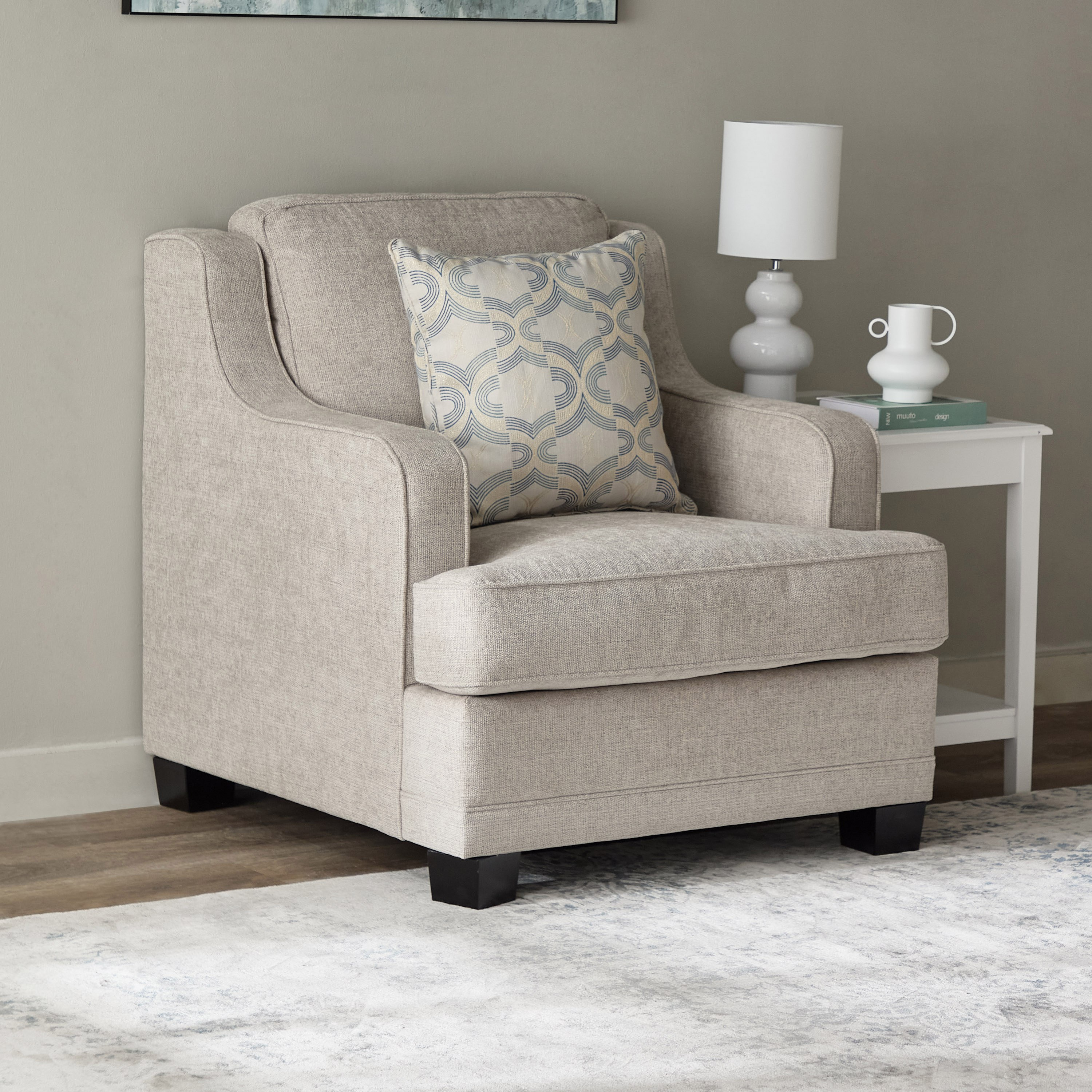 كرسي قماشي بمساند ذراعين من أوروم-hbxlivingroom-sofasandarmchairs-sofas-image-1