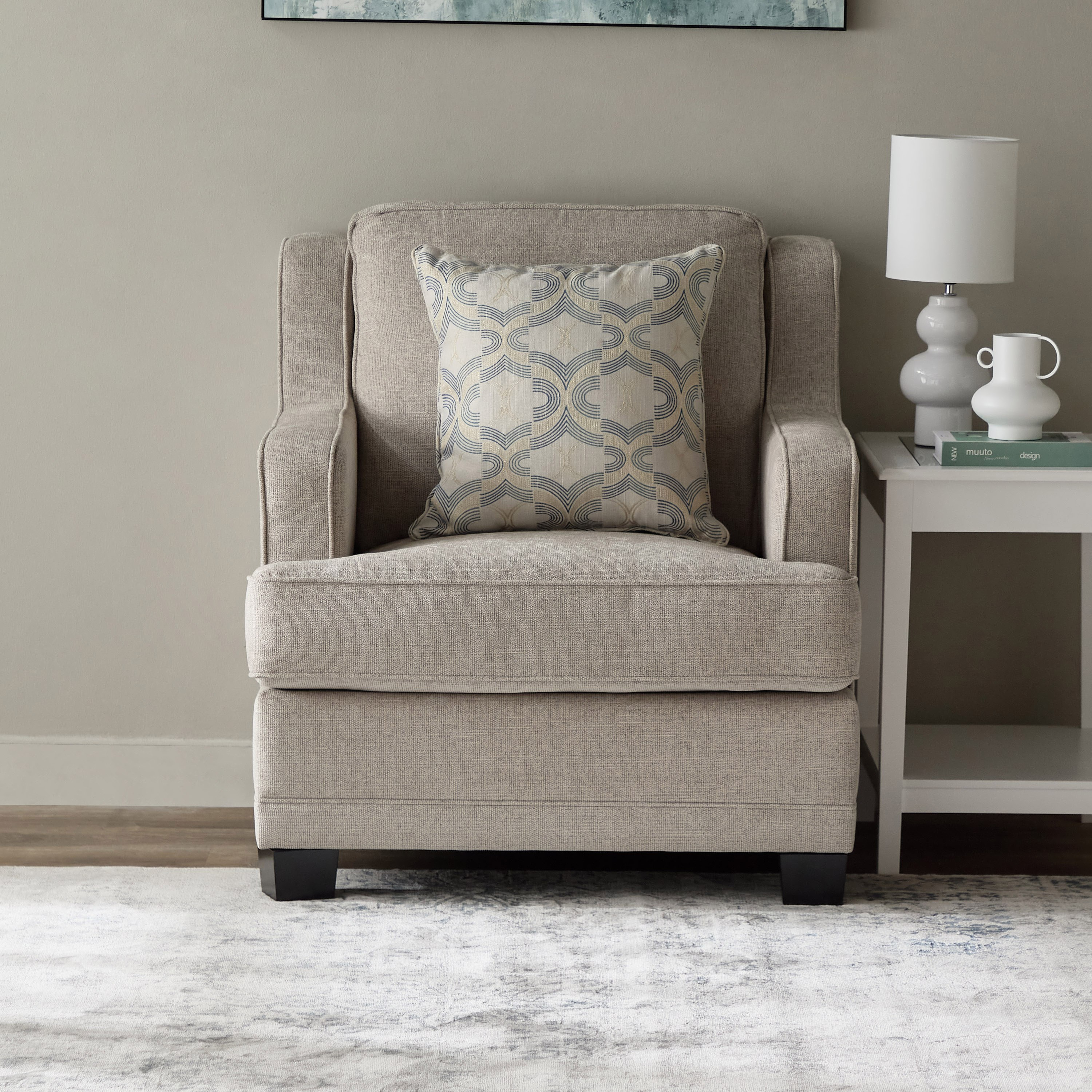 كرسي قماشي بمساند ذراعين من أوروم-hbxlivingroom-sofasandarmchairs-sofas-image-2