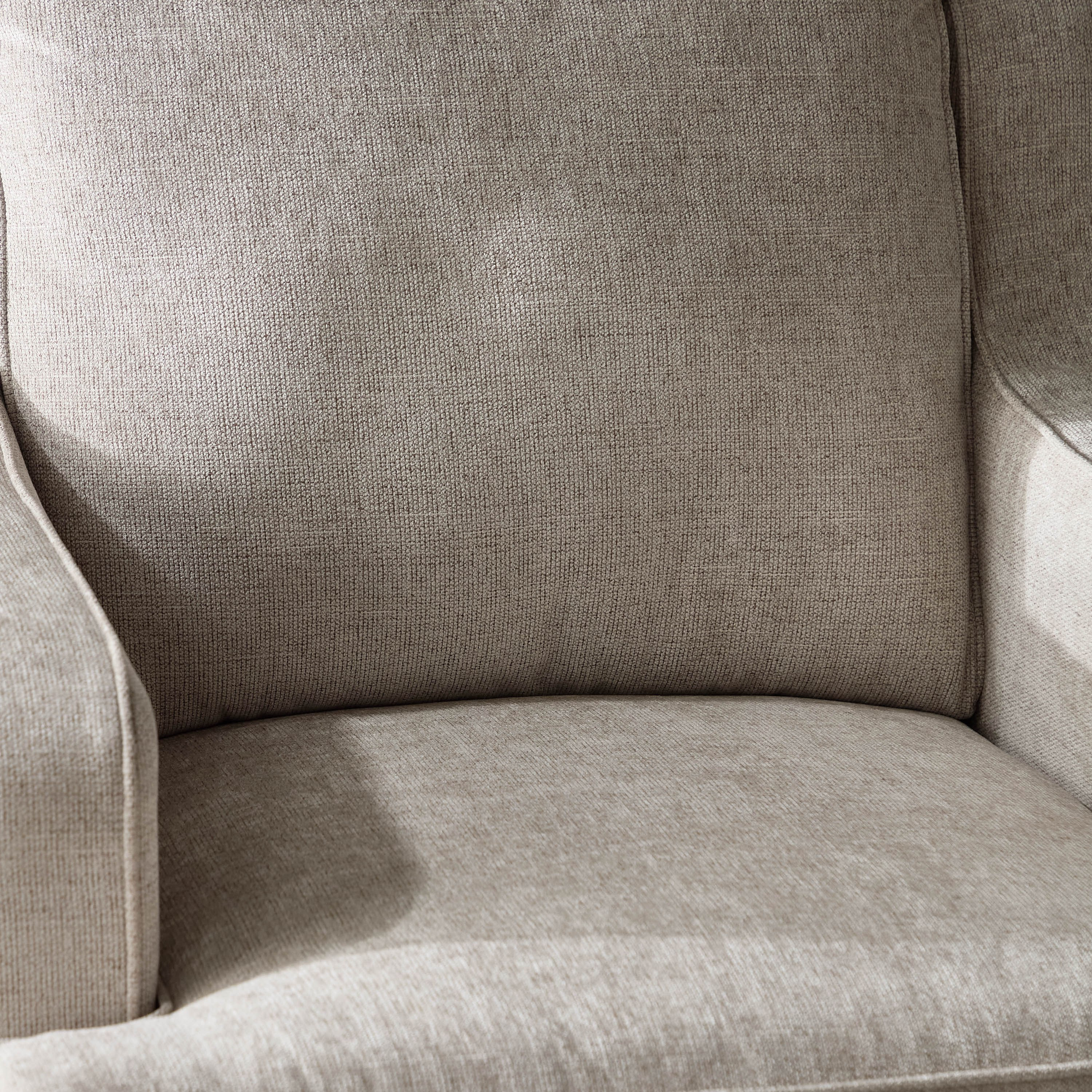 كرسي قماشي بمساند ذراعين من أوروم-hbxlivingroom-sofasandarmchairs-sofas-image-9