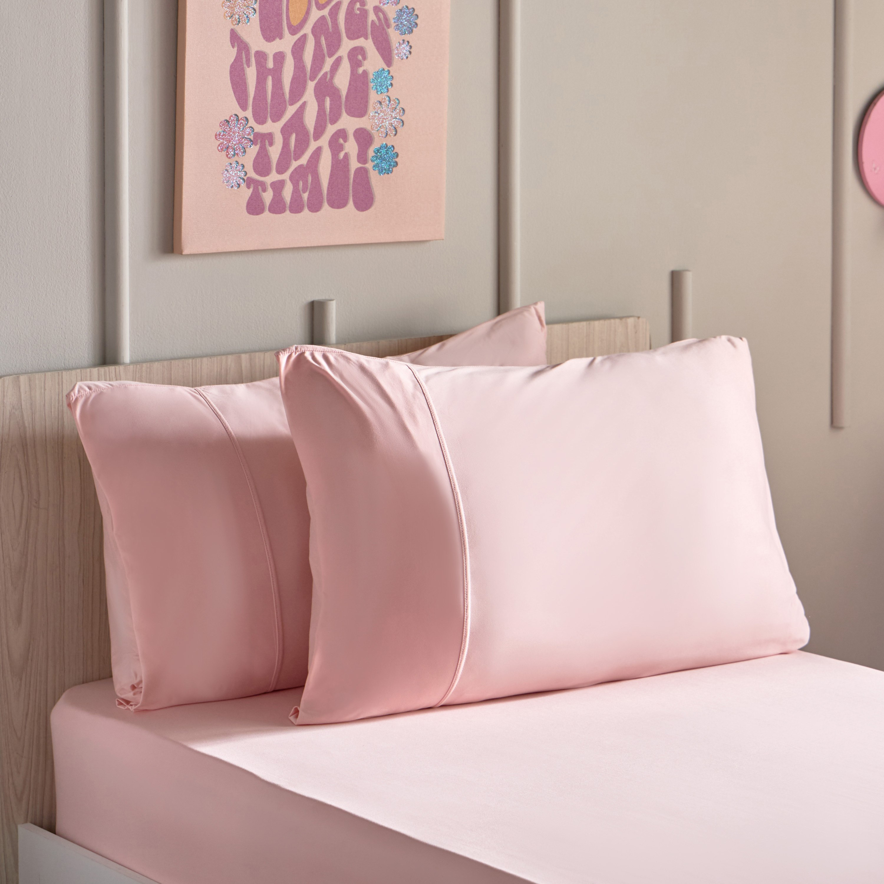 طقم أغطية وسائد جيرسي من الألياف الدقيقة قطعتين فليتينج من فلاترباي - 50 × 75 سم-hbxhomeware-hbxkidsandyouth-image-1