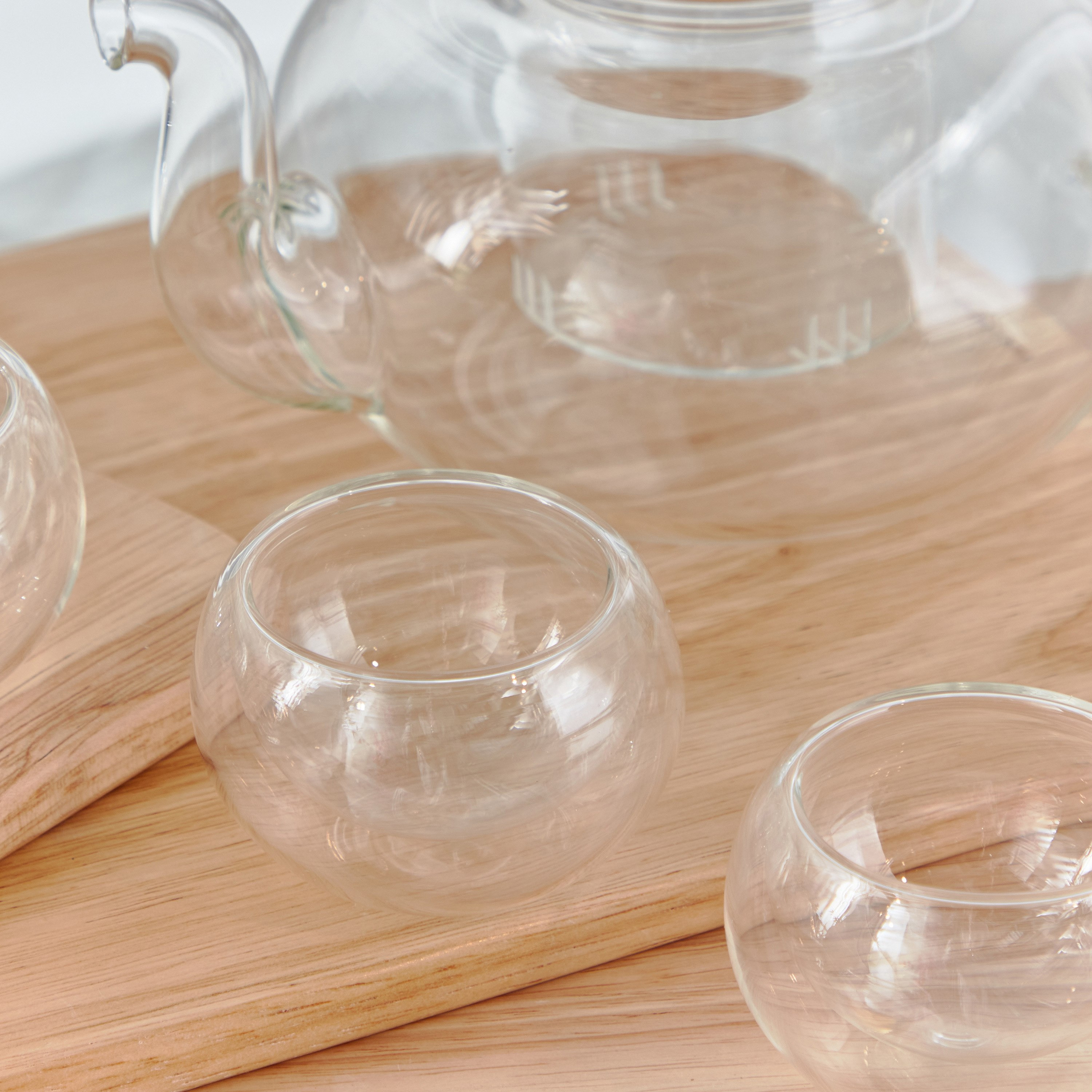 Sip Savor 8-Piece Borosilicate Glass Tea Set - 60 ml + 800 ml-hbxhomeware-diningandtabletop-coffeeandteasets-image-3