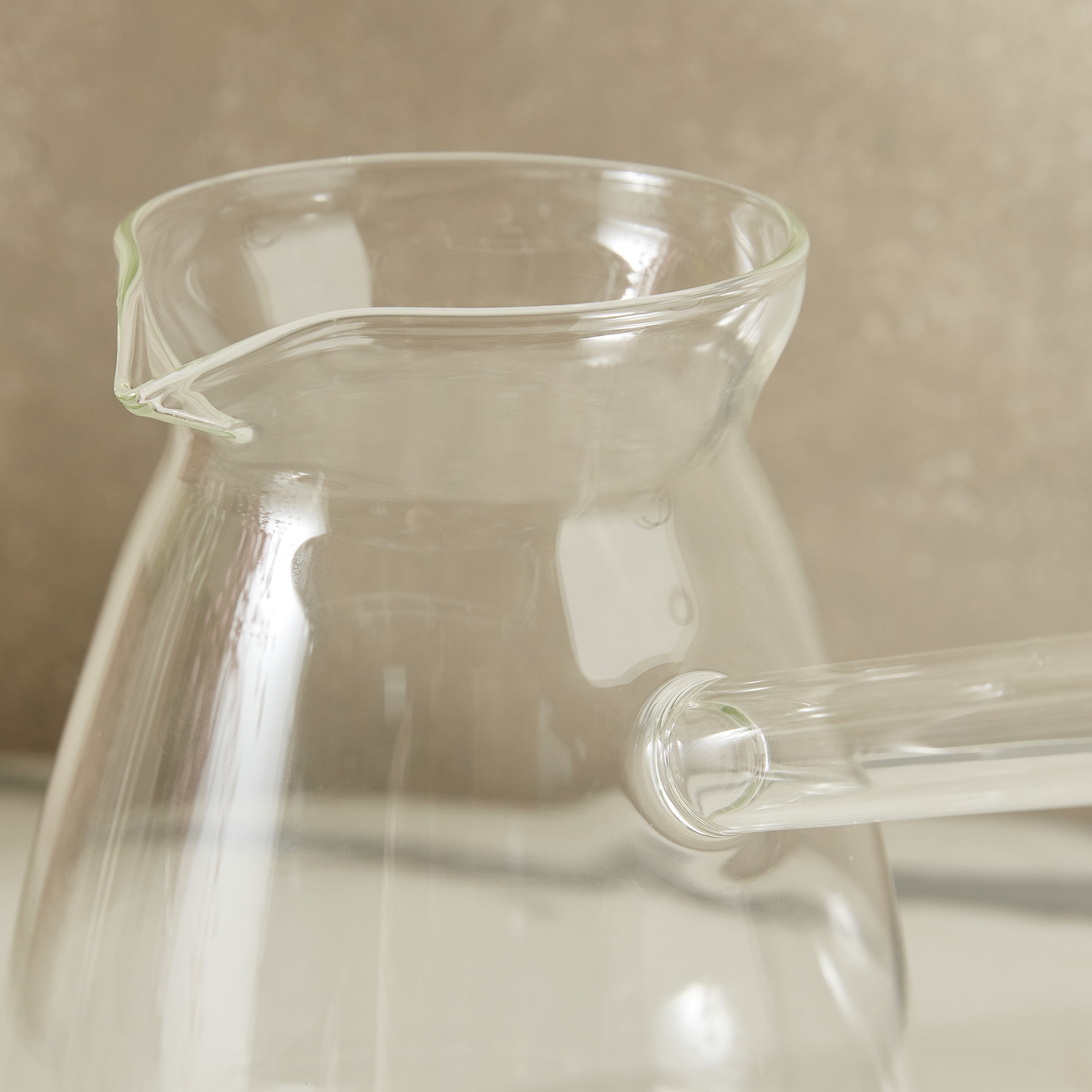 Sip Savor Borosilicate Glass Coffee Warmer - 500 ml-hbxhomeware-hbxkitchen-image-2