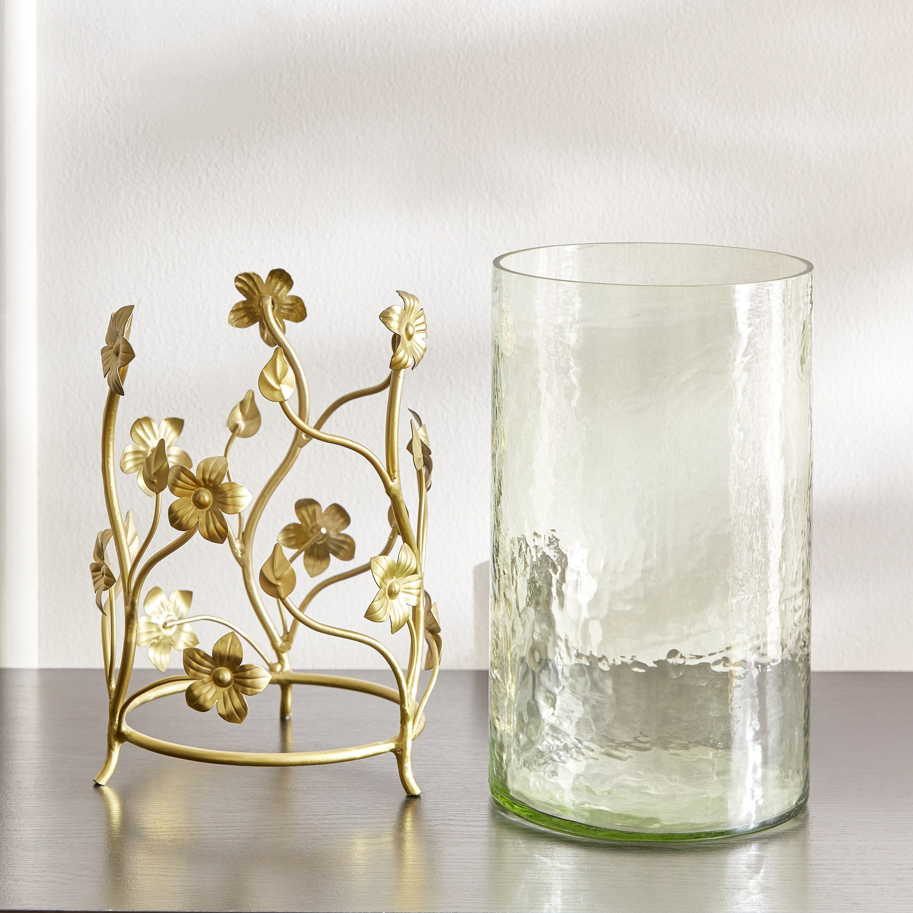 مزهرية زجاج بحامل من ليفين - 18x18x28 سم-hbxhomeware-hbxdecorandfurnishings-image-3