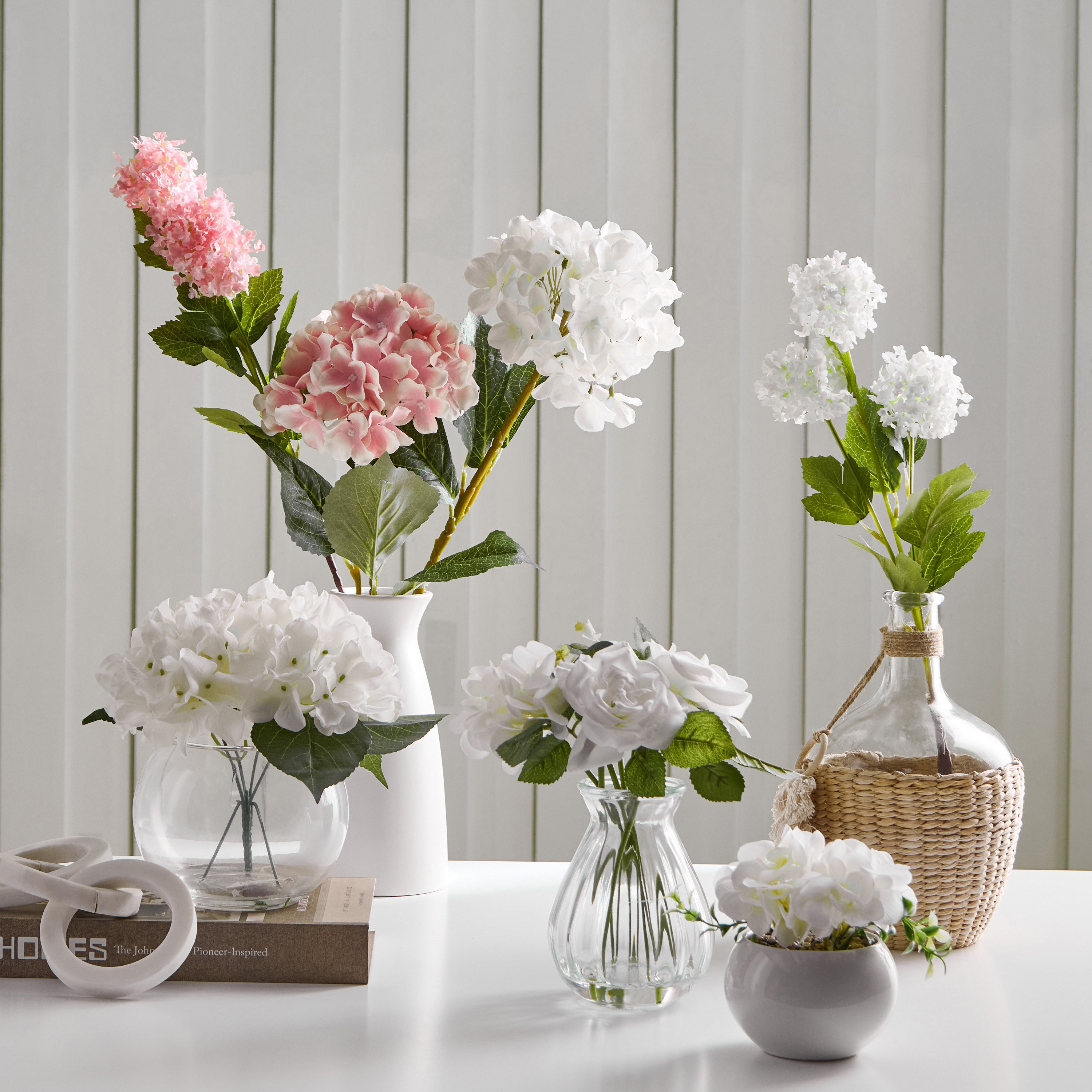 Siera Hydrangea Flower Potted Plant with Ceramic Pot - 6x6x12 cm-hbxhomeware-hbxdecorandfurnishings-image-4