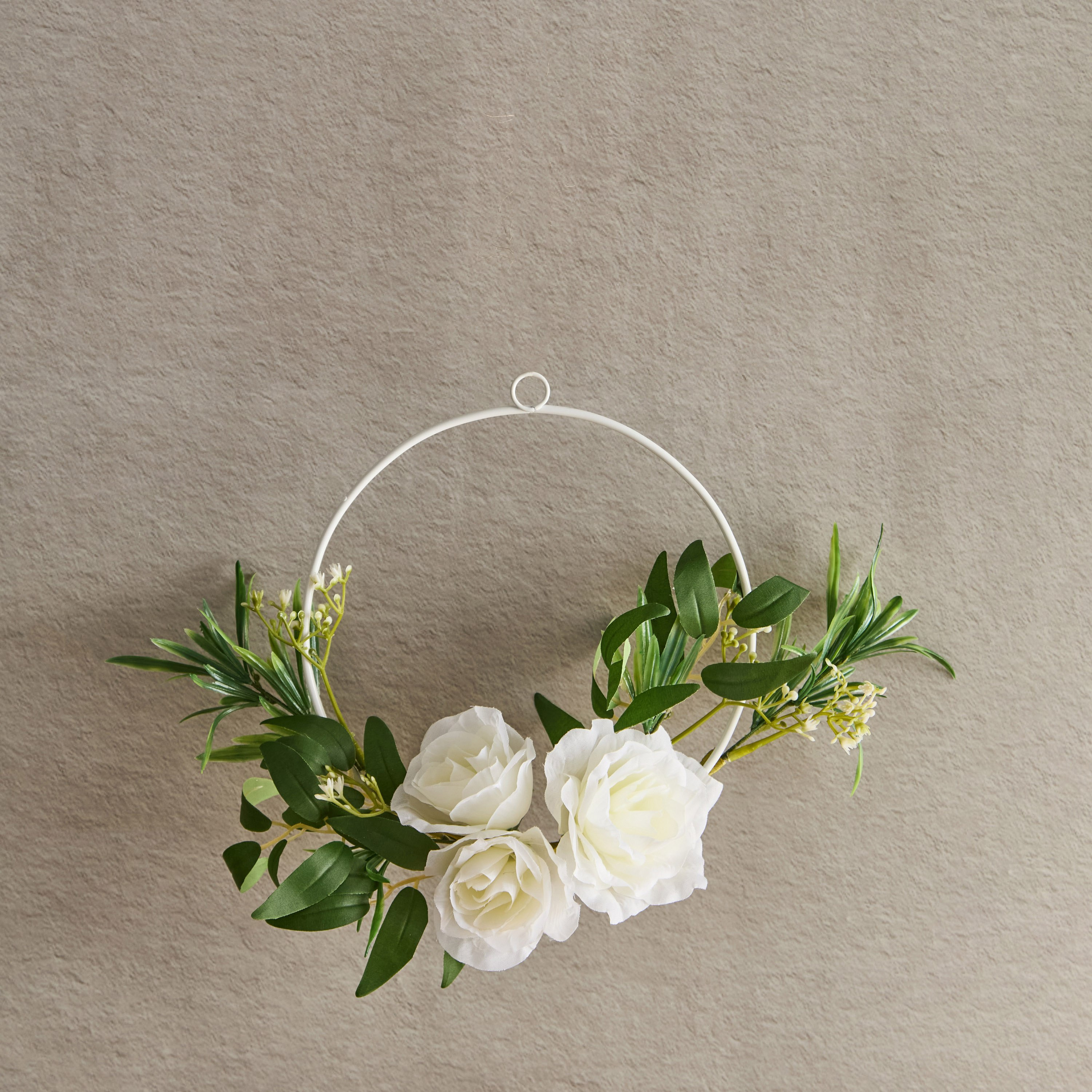 إكليل ورد معلق من سيرا - 30x6x30 سم-hbxdecorandfurnishings-homeaccessories-artificialflowersandplants-image-2