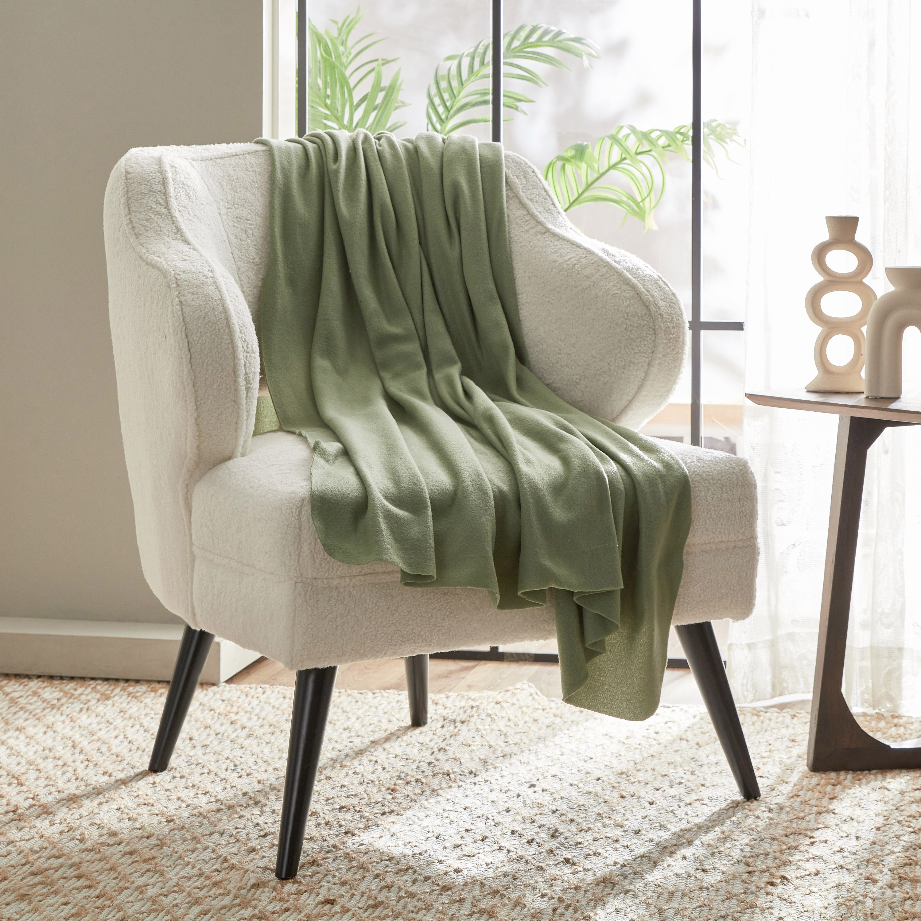 Atlanta Solid Recycled Polar Fleece Throw - 120x160 cm-hbxhomeware-hbxbedroom-image-1