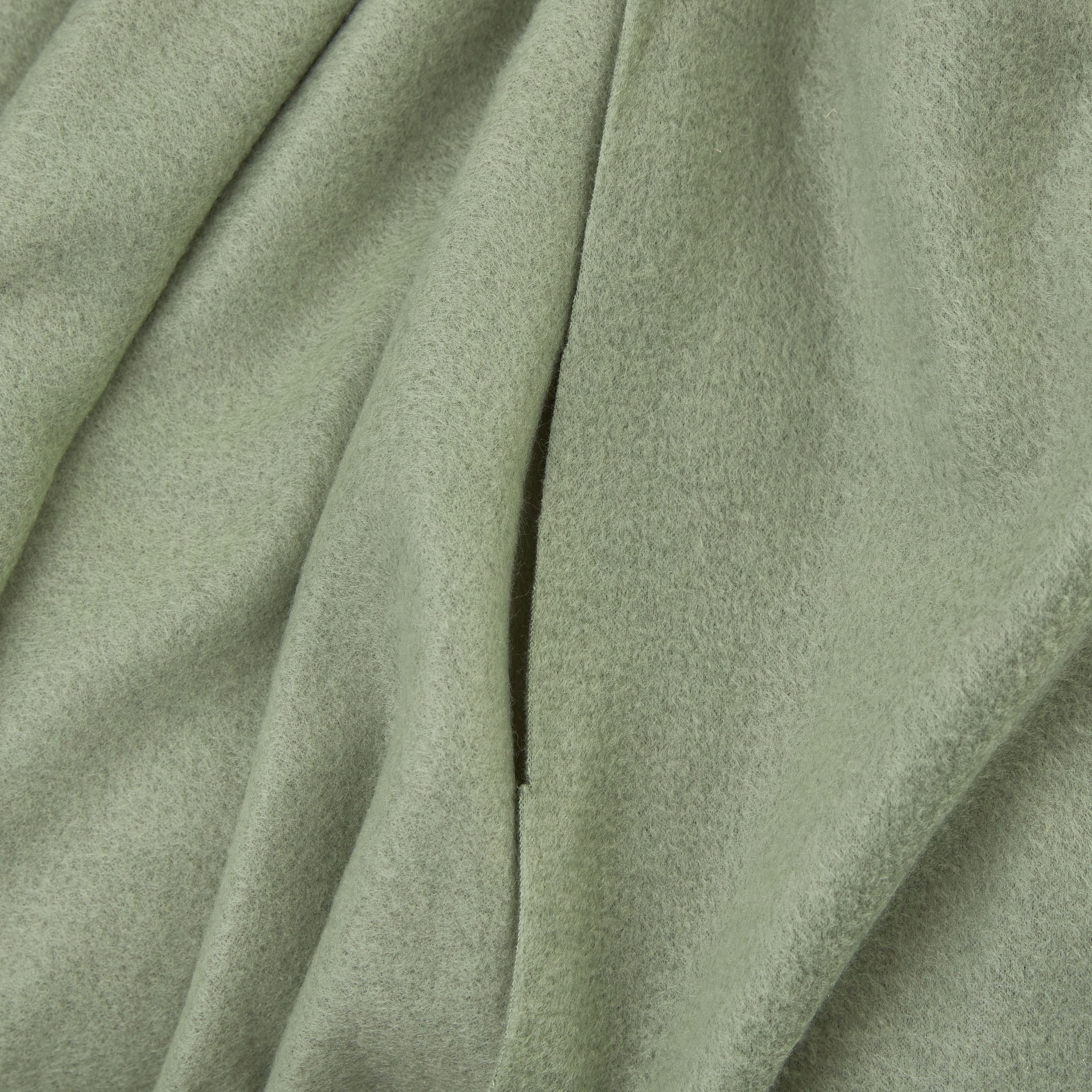 Atlanta Solid Recycled Polar Fleece Throw - 120x160 cm-hbxhomeware-hbxbedroom-image-3