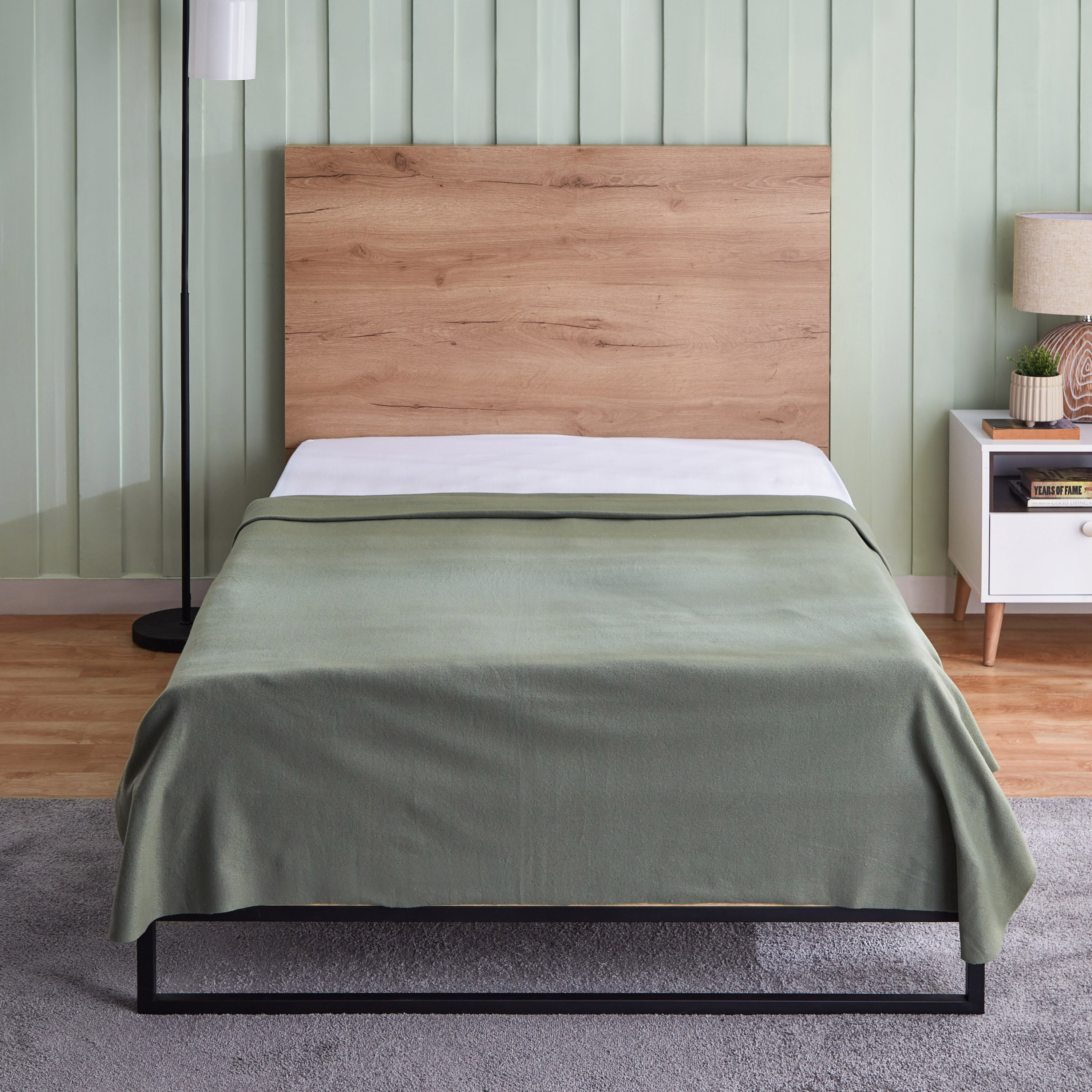 Atlanta Twin Solid Recycled Polar Fleece Blanket - 150x200 cm-hbxhomeware-hbxbedroom-image-2