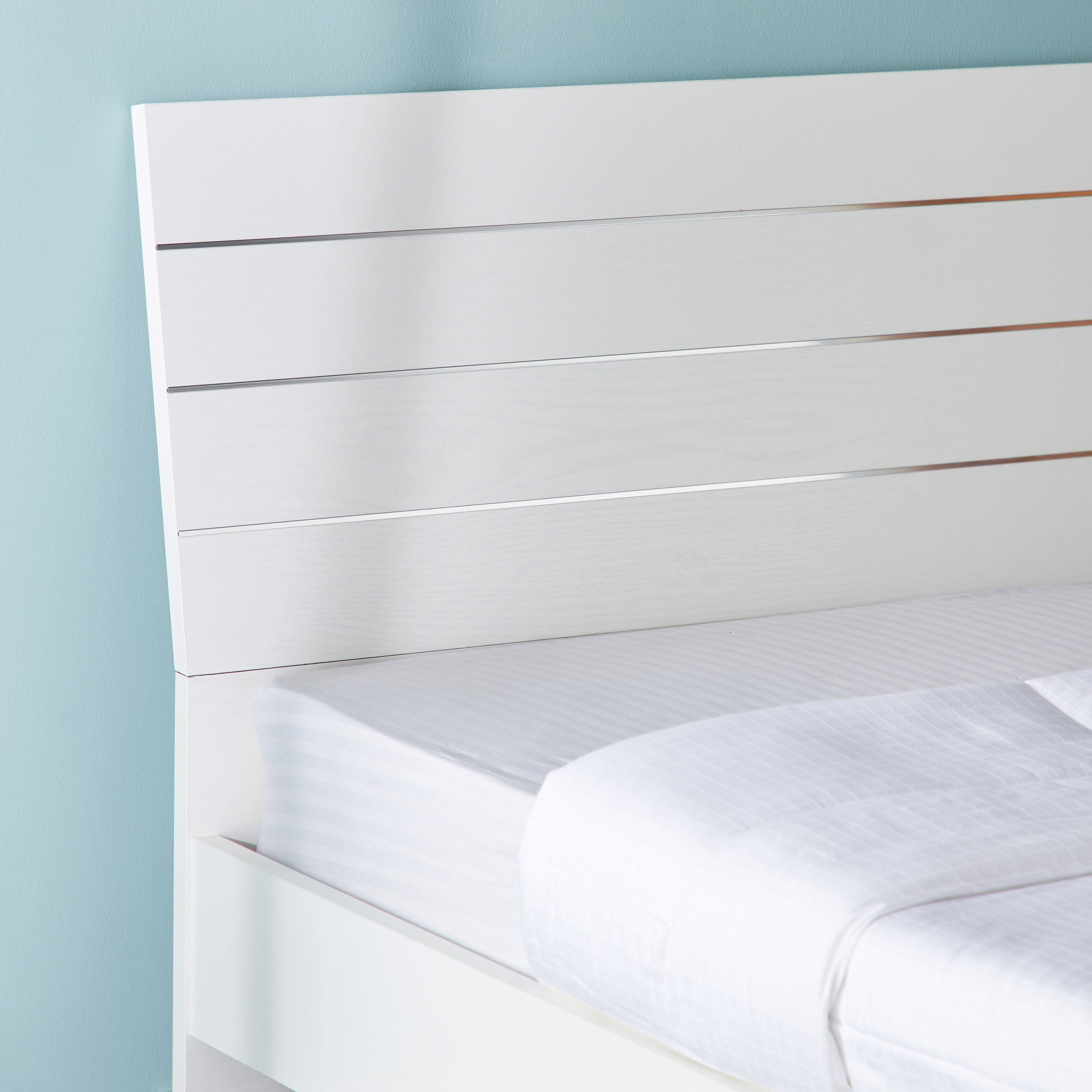 Frankfurt Queen Bed - 140x200 cm-hbxbedroom-bedsandbedsets-beds-queen-image-3