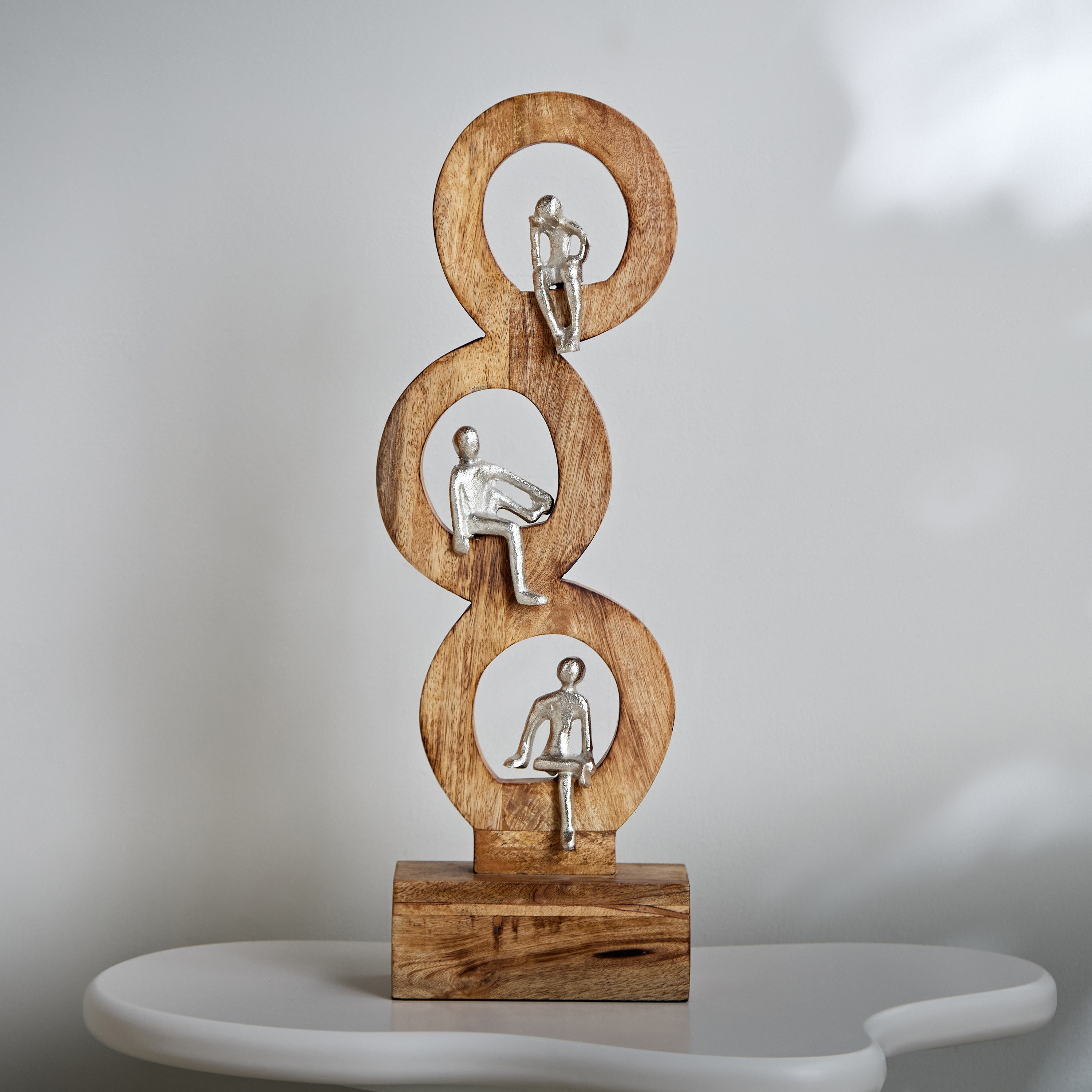 زينة ديكور حلقة خشبية مع تماثيل ألومنيوم من أودين - 18x9x55 سم-hbxhomeware-homedecor-figurinesandornaments-image-1