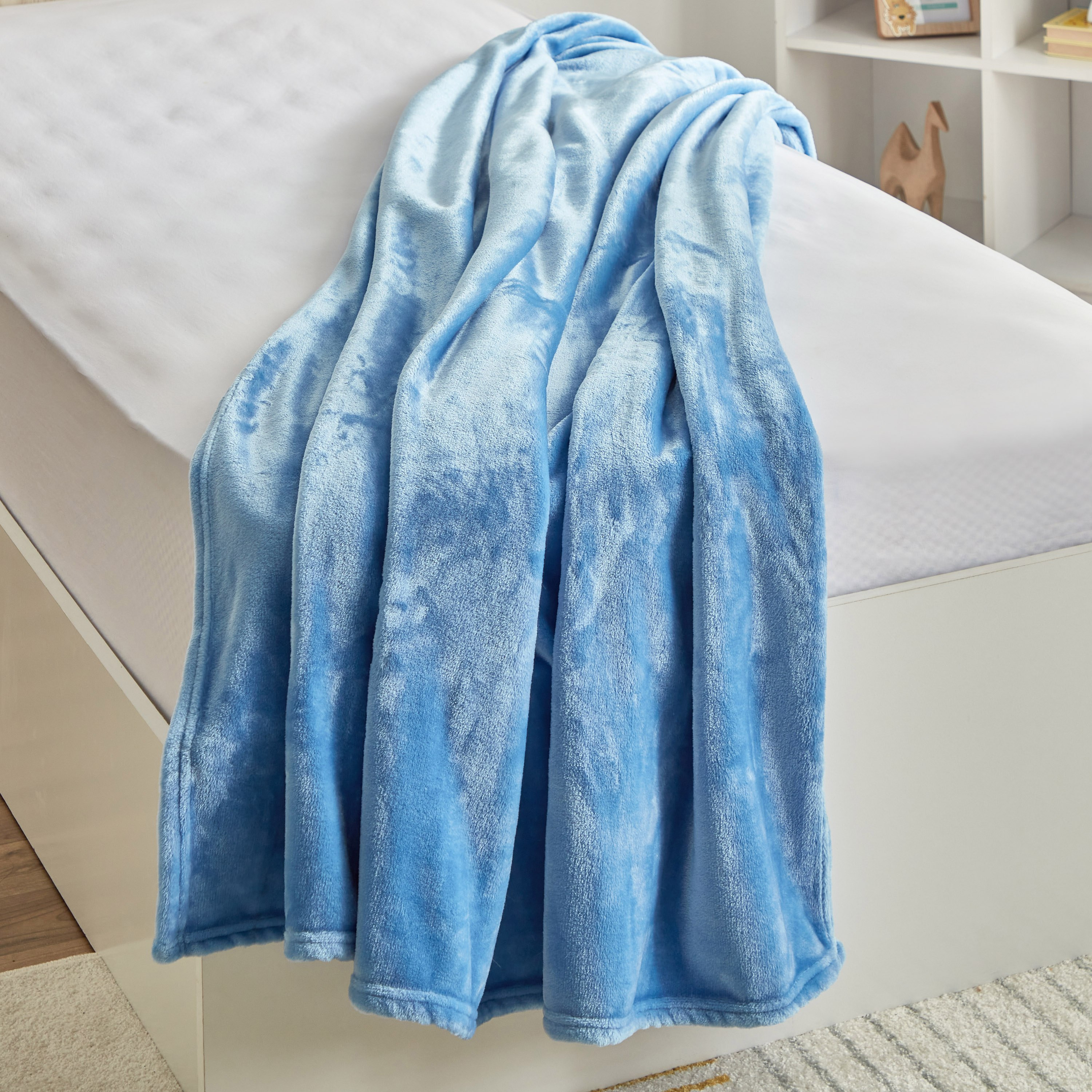 بطانية مايكرو فلانيل لافيش من دوبي - 140x200 سم-hbxhomeware-hbxkidsandyouth-image-4