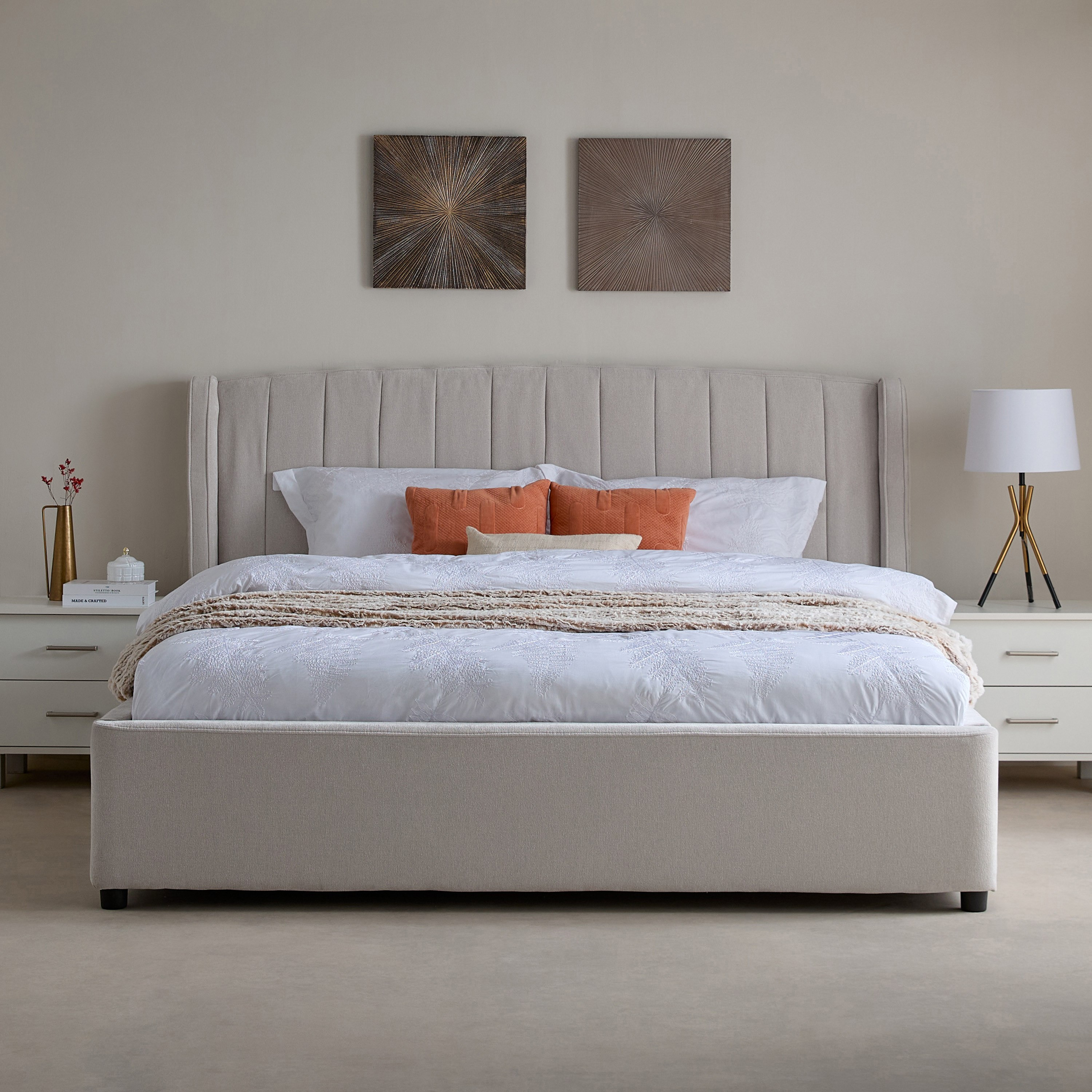 سرير كينج منجّد من داكوتا- 180x200 سم-hbxfurniture-bedsandbedsets-beds-king-image-2
