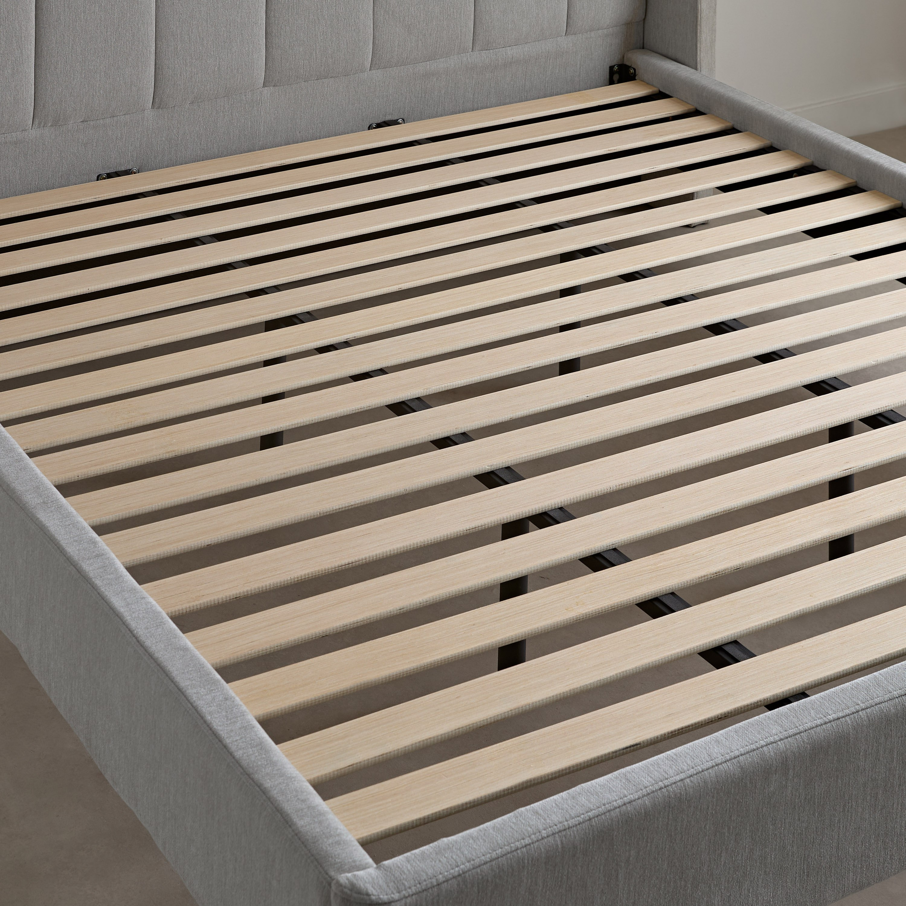 سرير كوين منجد من نورديكا دوجلاس - 160x200 سم-hbxbedroom-bedsandbedsets-beds-queen-image-5