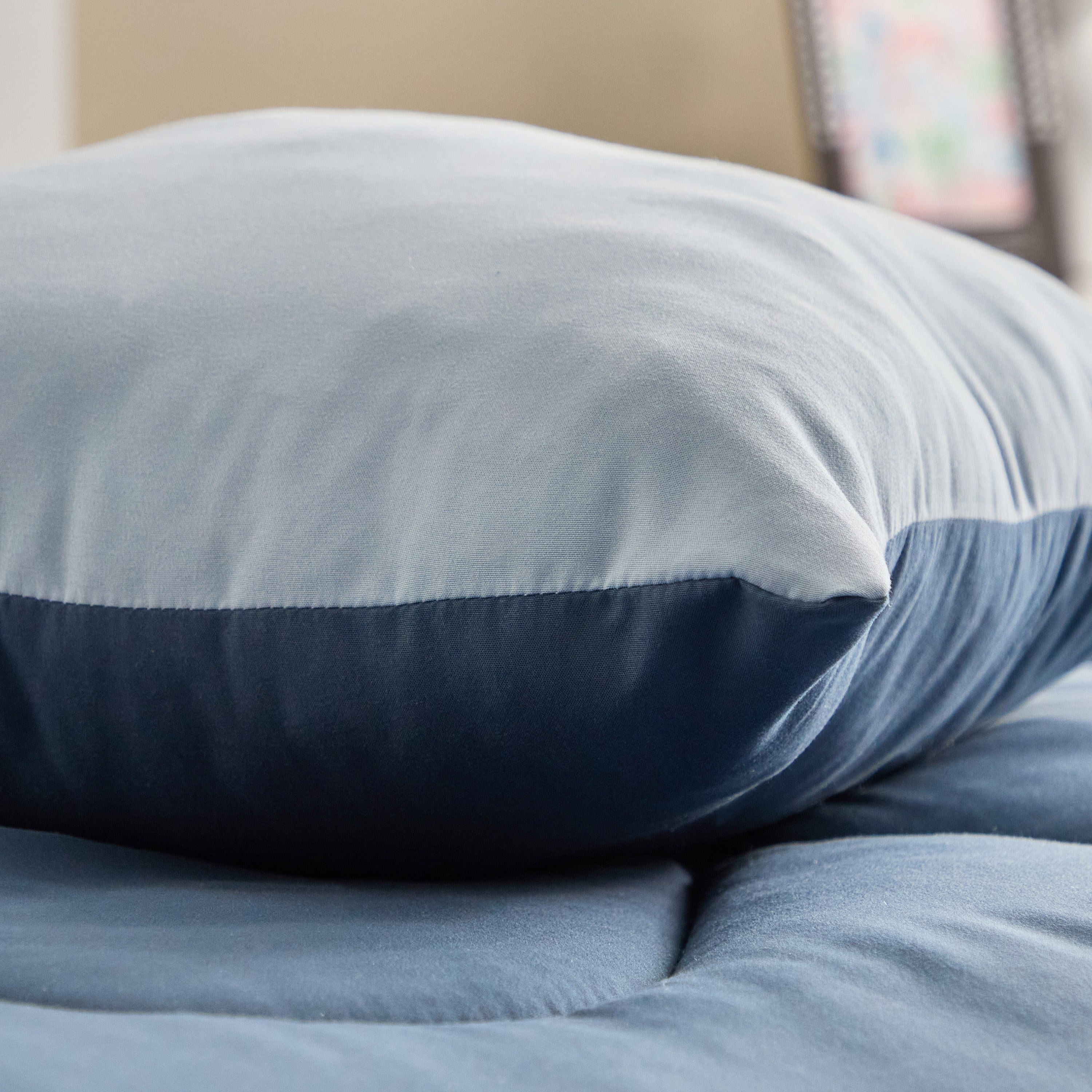 Flipzy Microfibre Reversible Filled Cushion - 40x40 cm-hbxhomeware-hbxkidsandyouth-image-4