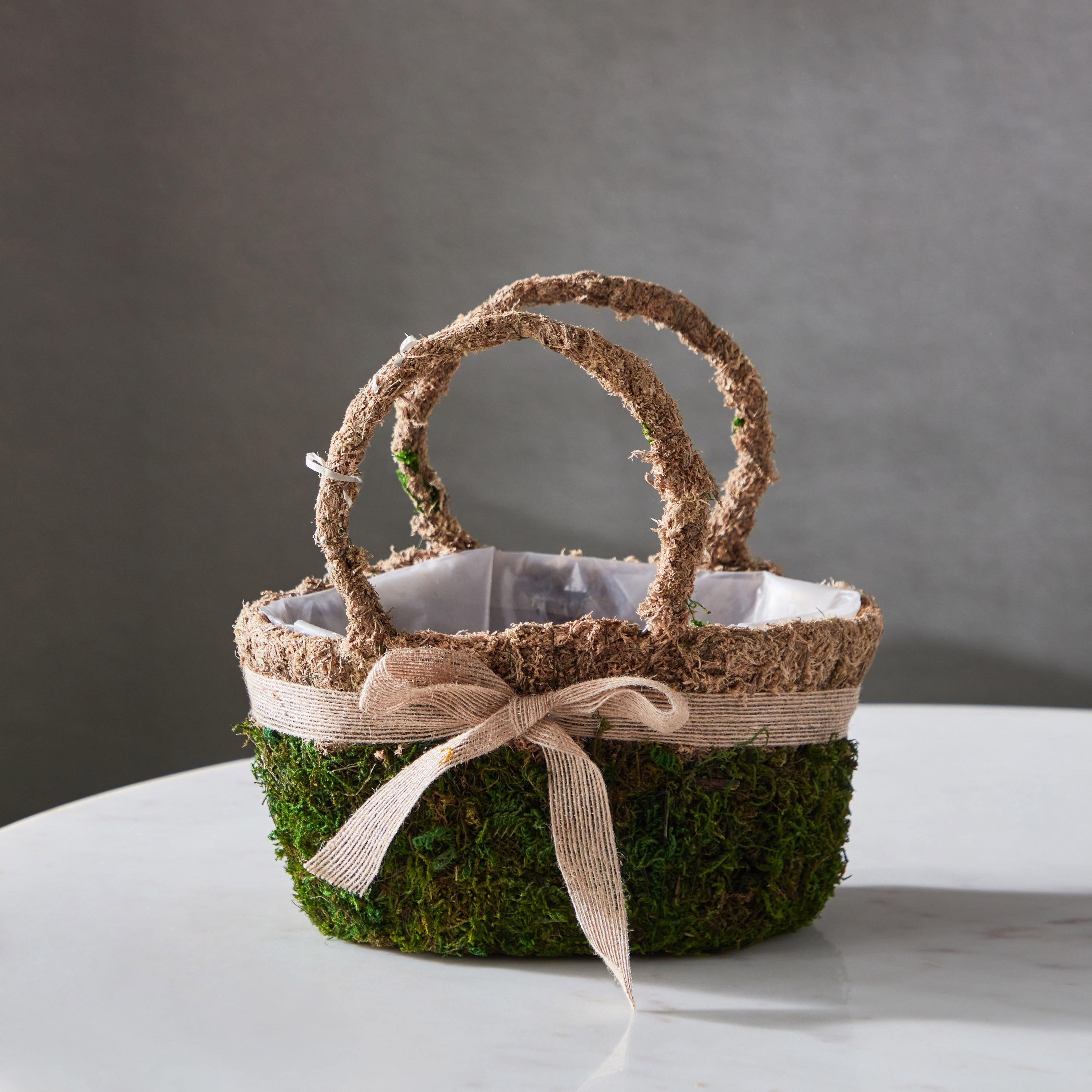 سلة من أعشاب طبيعية مع مقبض من لامبر- 24x16x24 سم-hbxhomeware-hbxdecorandfurnishings-image-2