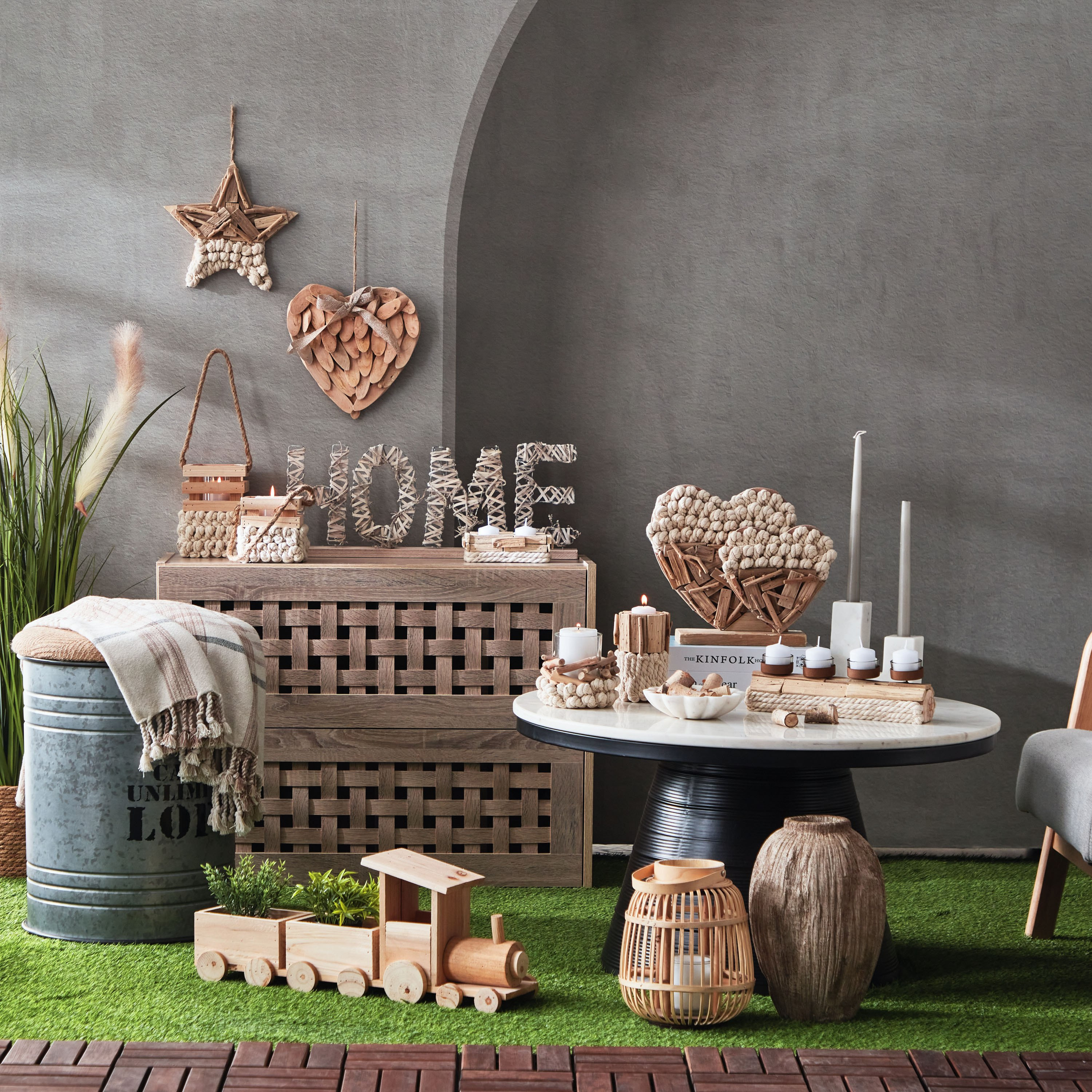 قطار ديكور خشبي من لامبر - 54x13.5x21.5 سم-hbxhomeware-hbxdecorandfurnishings-image-5