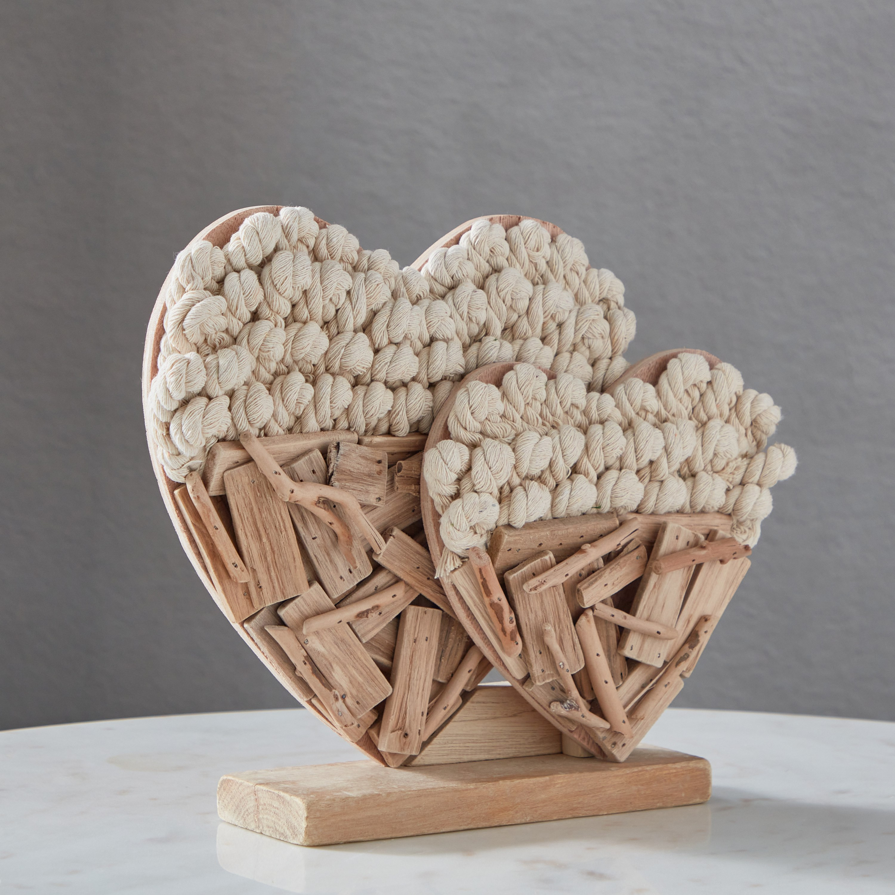 قطعة ديكور طاولة قلب خشب طبيعي من لامبر - 31x7x25 سم-hbxhomeware-homedecor-figurinesandornaments-image-2