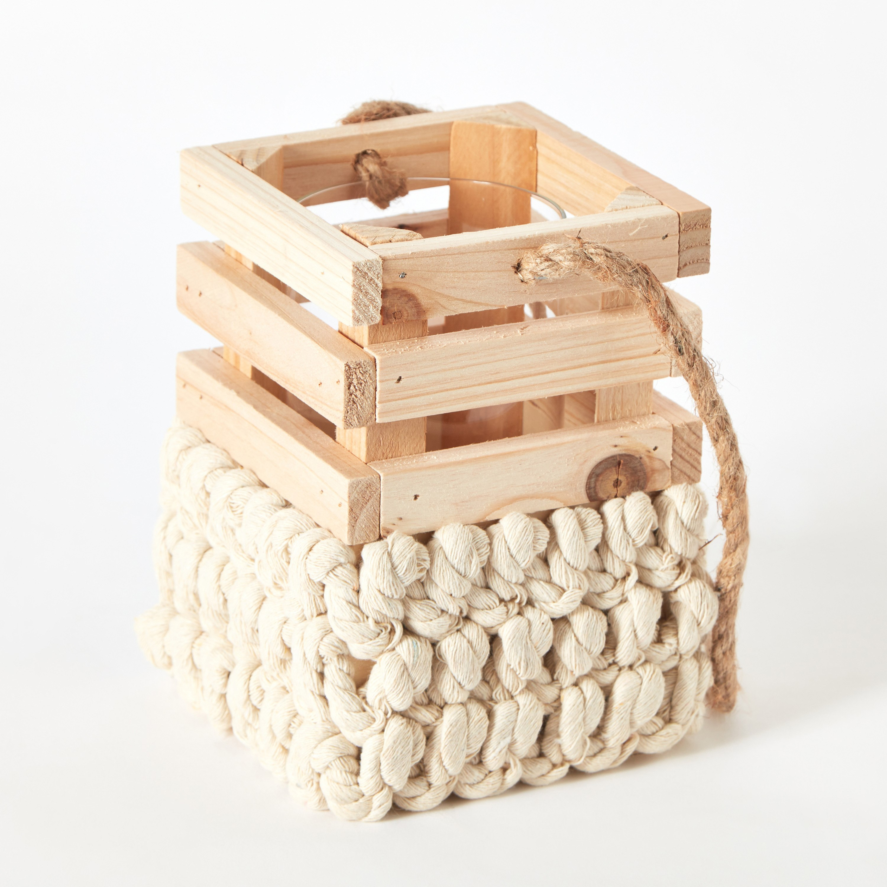 فانوس خشب طبيعي من لامبر - 11.5x11.5x17 سم-hbxdecorandfurnishings-homeaccessories-lanterns-image-6