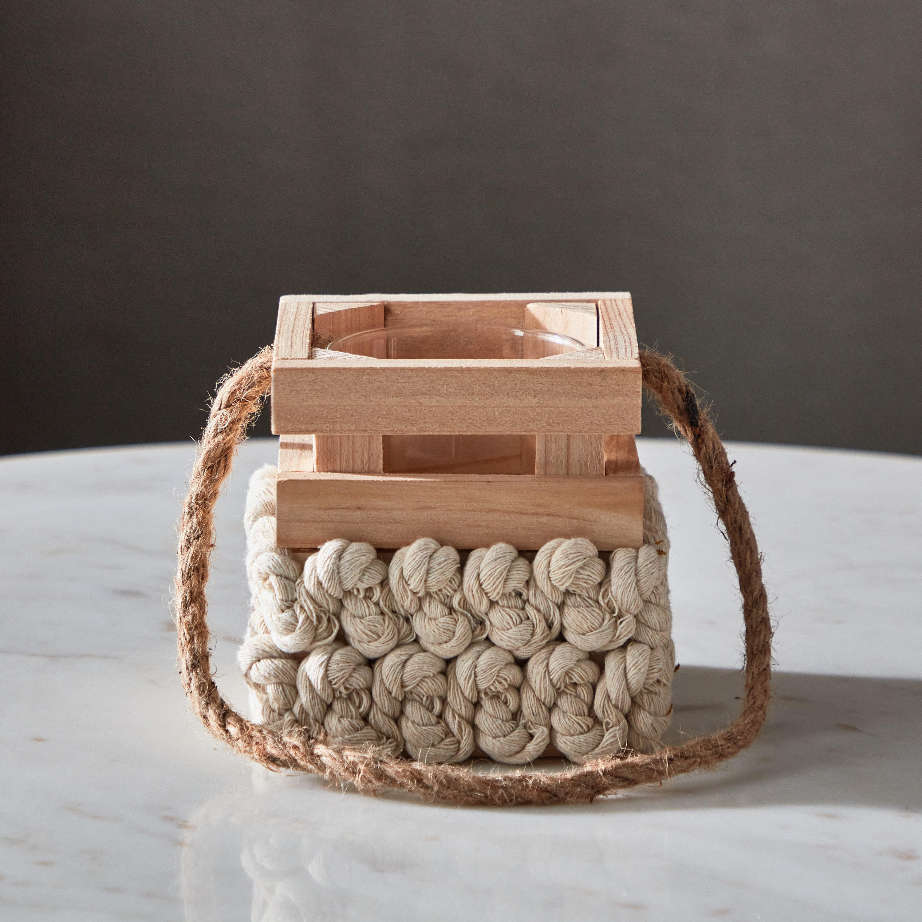 فانوس خشب طبيعي من لامبر - 10.5x10.5x11.5 سم-hbxdecorandfurnishings-homeaccessories-lanterns-image-3