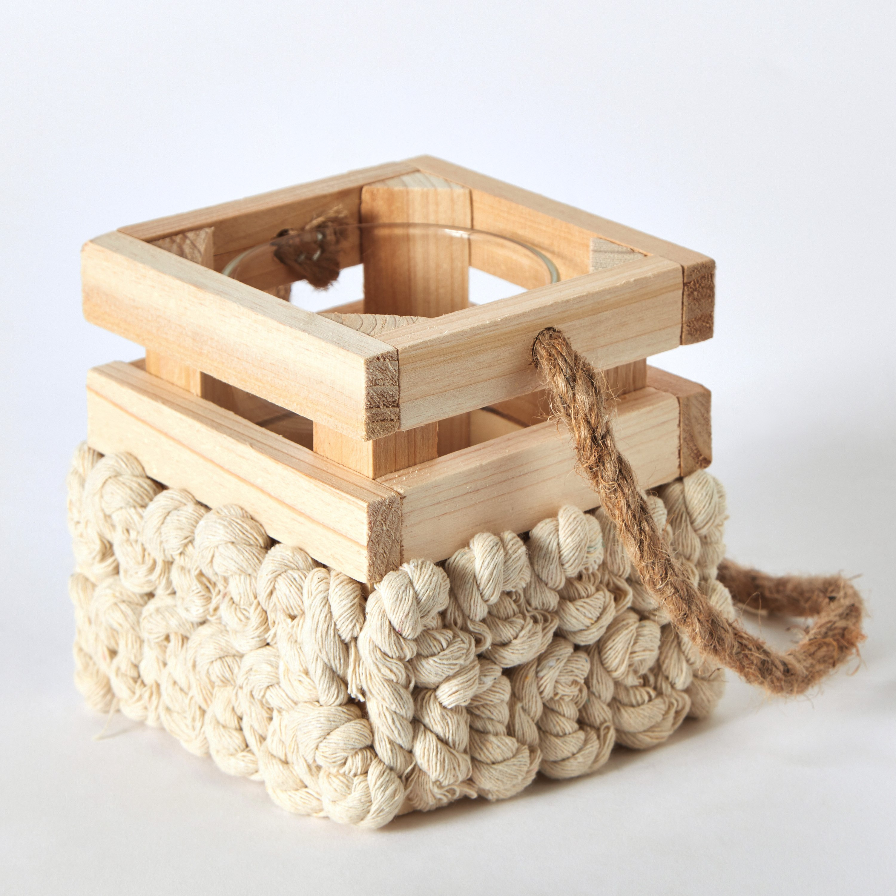 فانوس خشب طبيعي من لامبر - 10.5x10.5x11.5 سم-hbxdecorandfurnishings-homeaccessories-lanterns-image-6