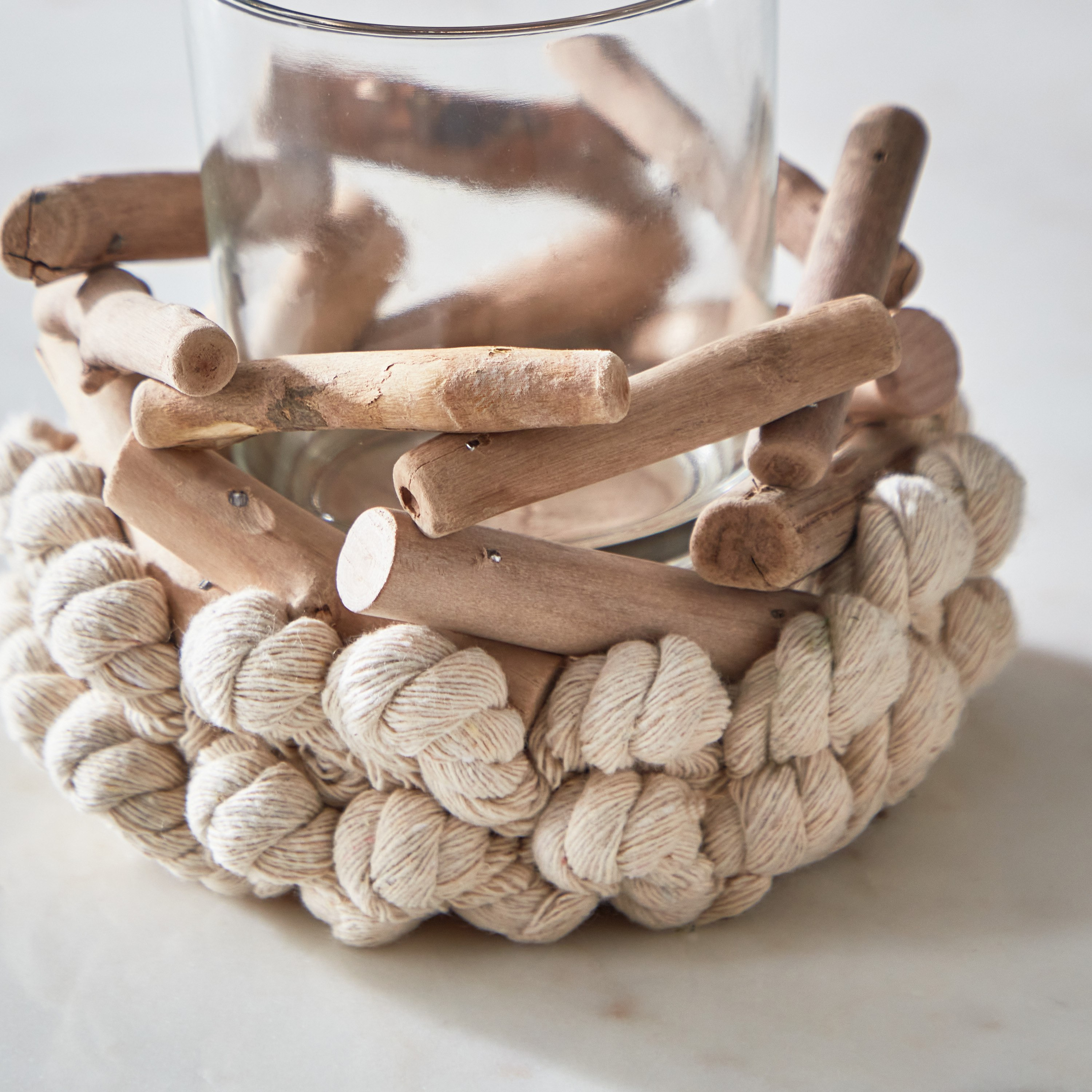 حامل شموع خشبي طبيعي من لامبر - 13x13x12 سم-hbxlivingroom-decorandaccessories-candleholders-image-3