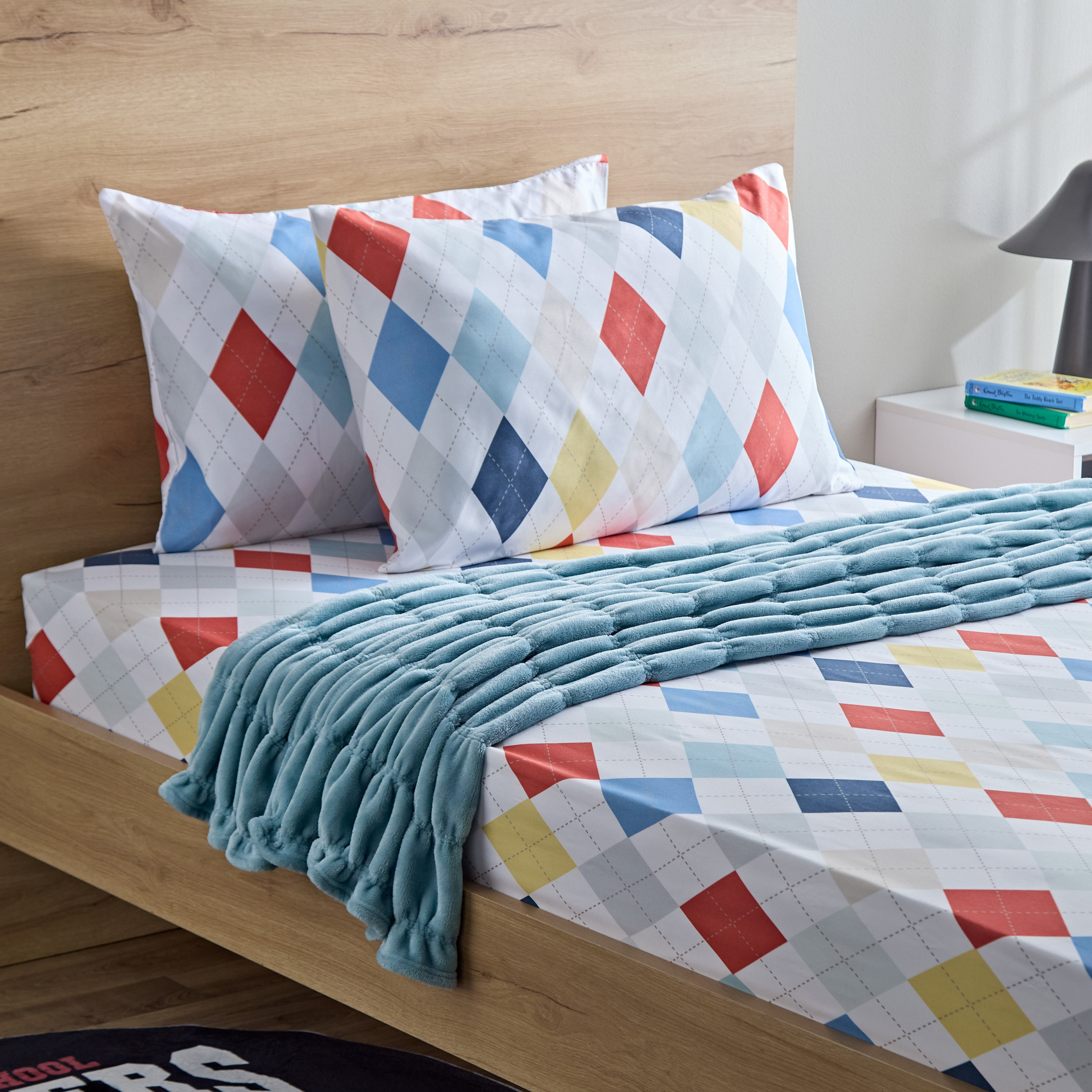 طقم أغطية وسائد على الوجهين من الألياف الدقيقة قطعتين بنقش مربع من نورا - 50x75 سم-hbxhomeware-hbxkidsandyouth-image-4