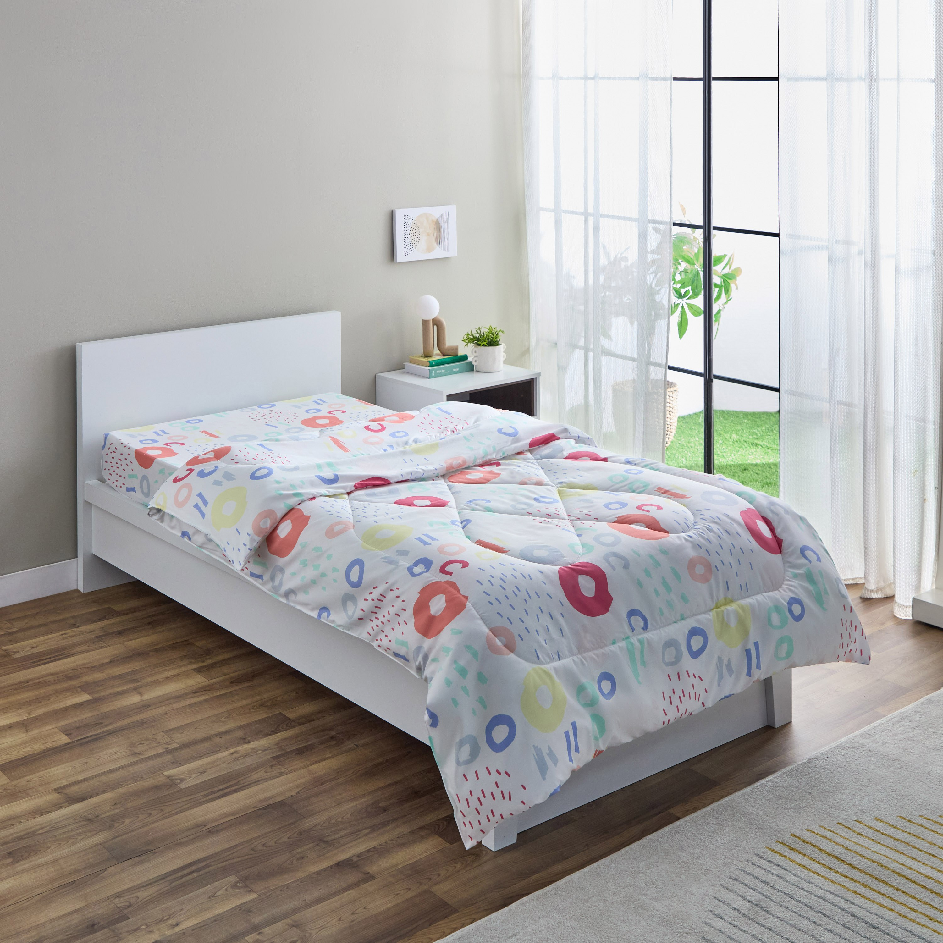 لحاف فردي من الألياف الدقيقة قابل للاستخدام على الوجهين ريجينا من نورا - 135x220 سم-hbxhomeware-hbxkidsandyouth-image-1