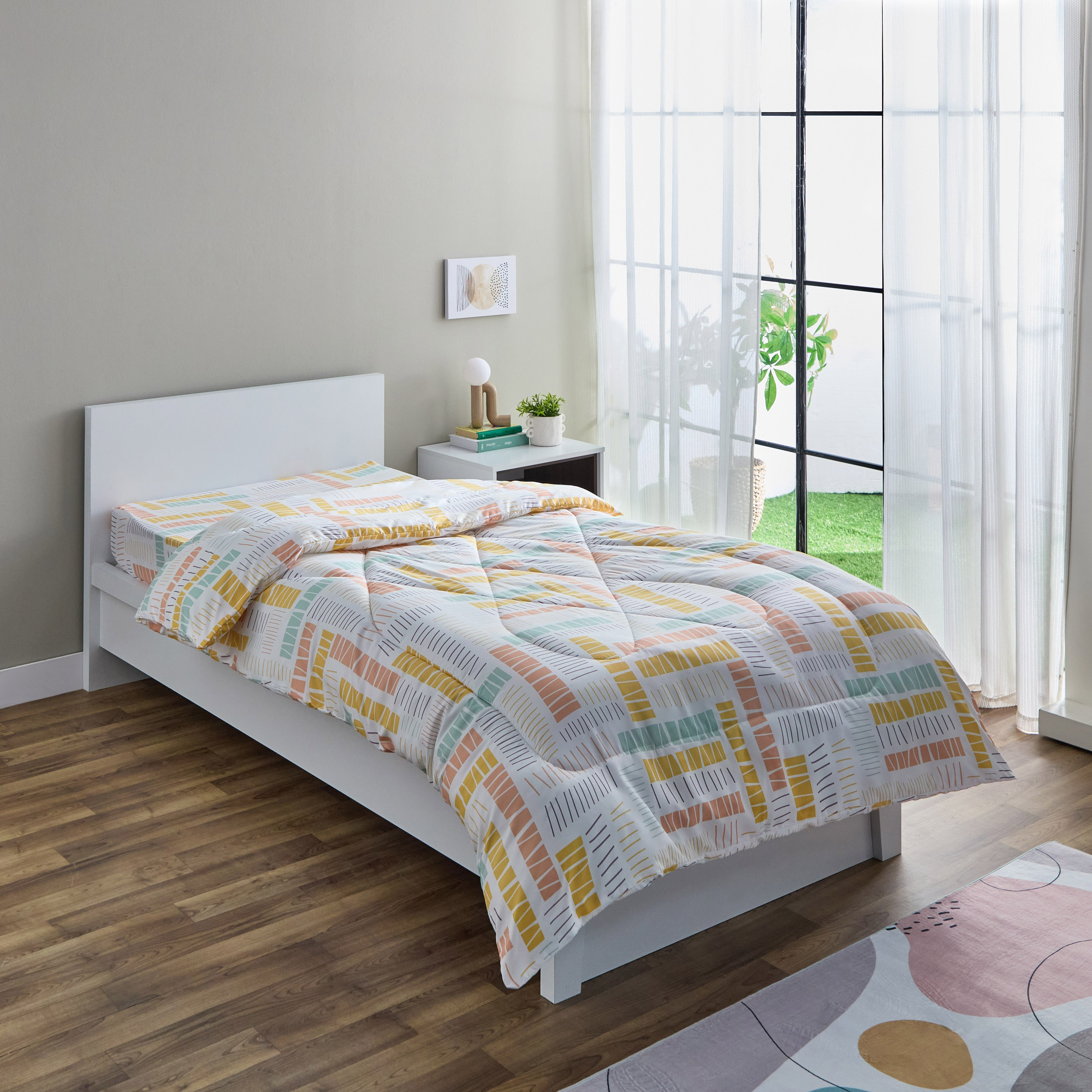 لحاف فردي من الألياف الدقيقة قابل للاستخدام على الوجهين سافانا من نورا - 135x220 سم-hbxhomeware-hbxkidsandyouth-image-1