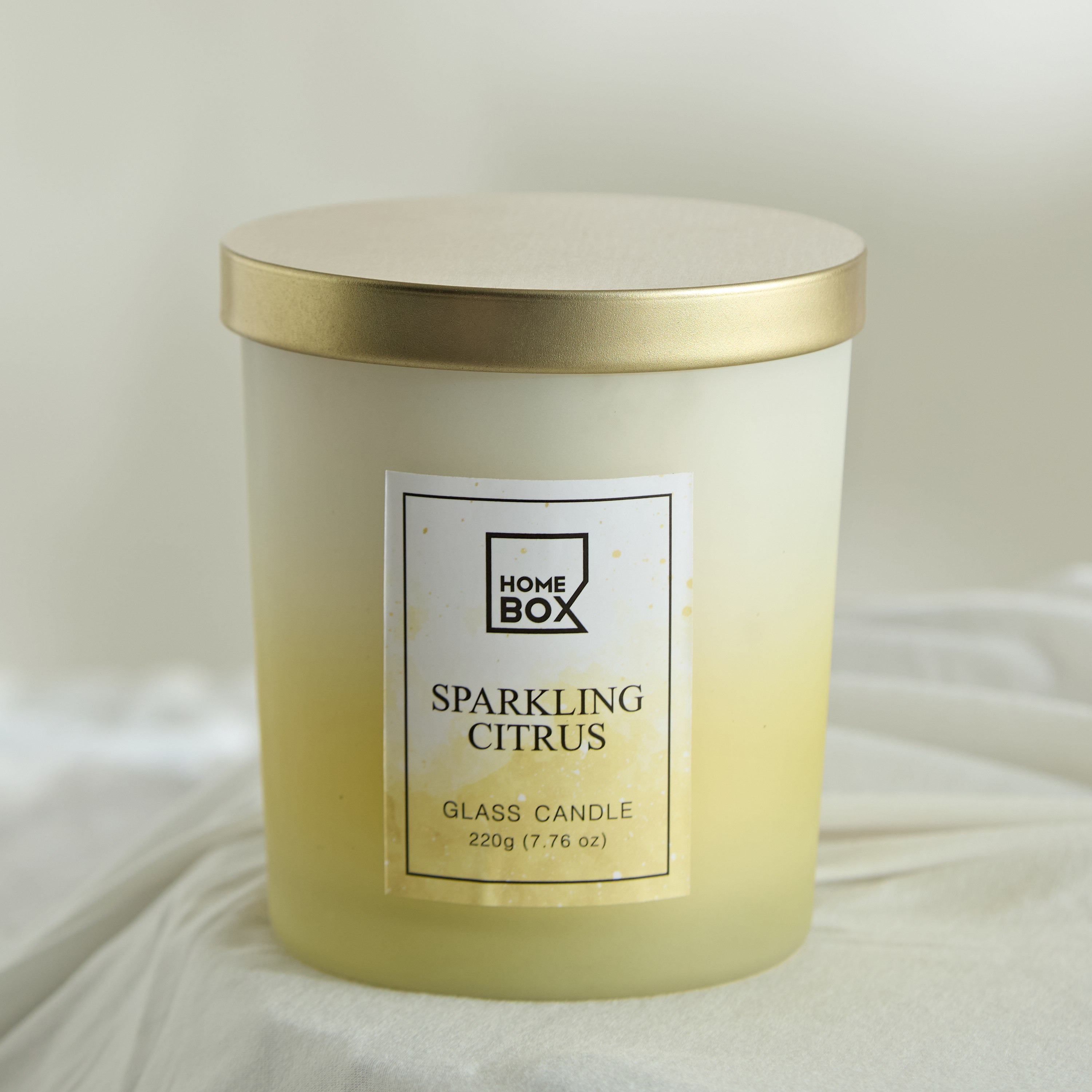 Garden Sparkling Citrus Jar Candle with Lid - 220 gm-hbxlivingroom-decorandaccessories-candles-image-1