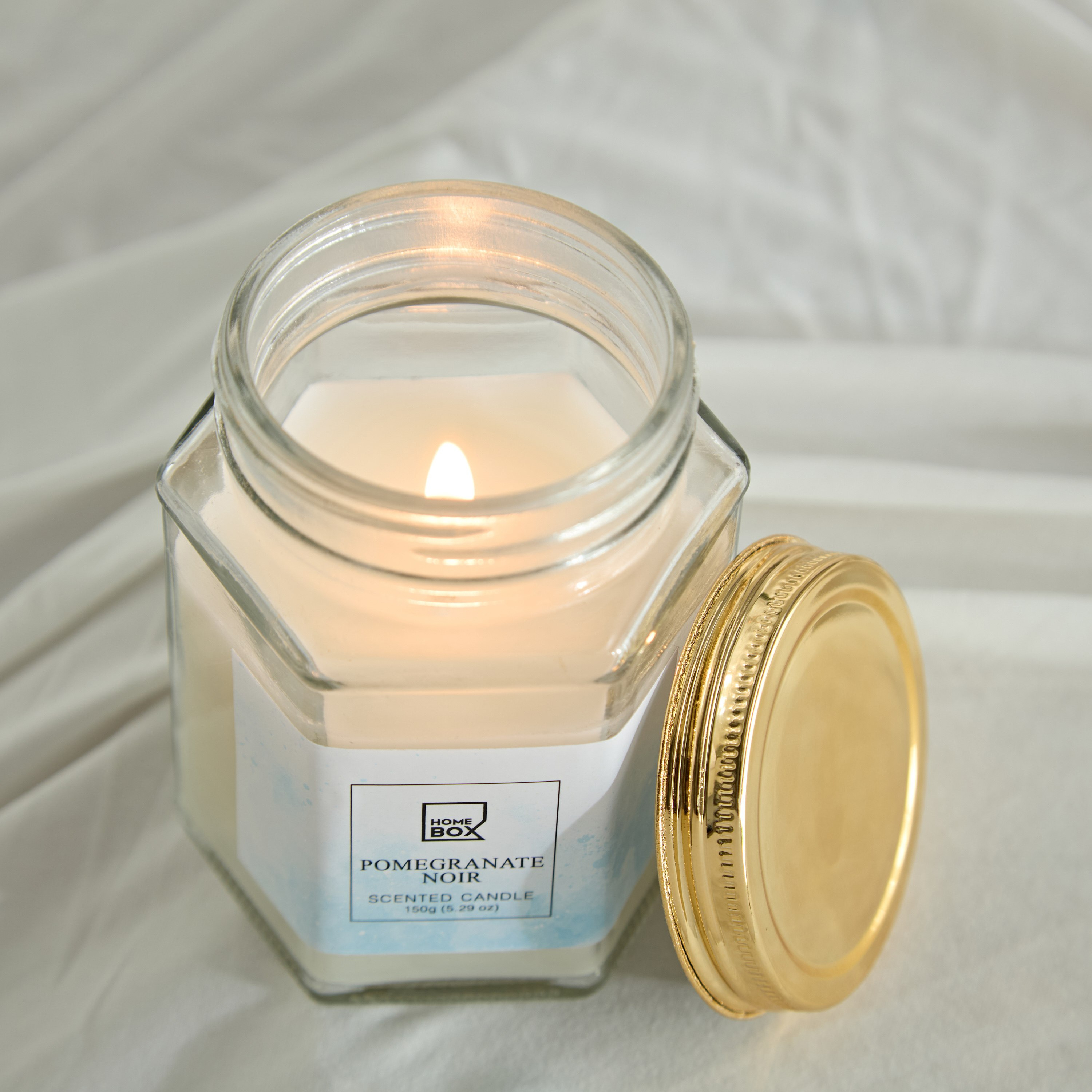جرة شموع زجاجية سداسية بومجرانيت نوار من جاردن- 150 جم-hbxlivingroom-decorandaccessories-candles-image-2